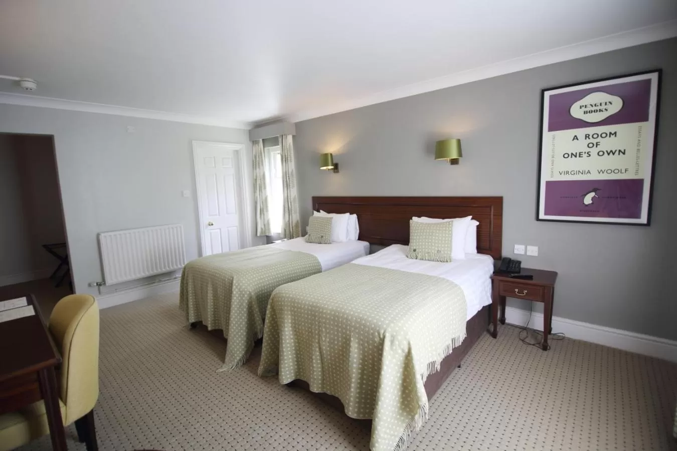 Photo of the whole room, Bed in Mercure Gloucester Bowden Hall Hotel