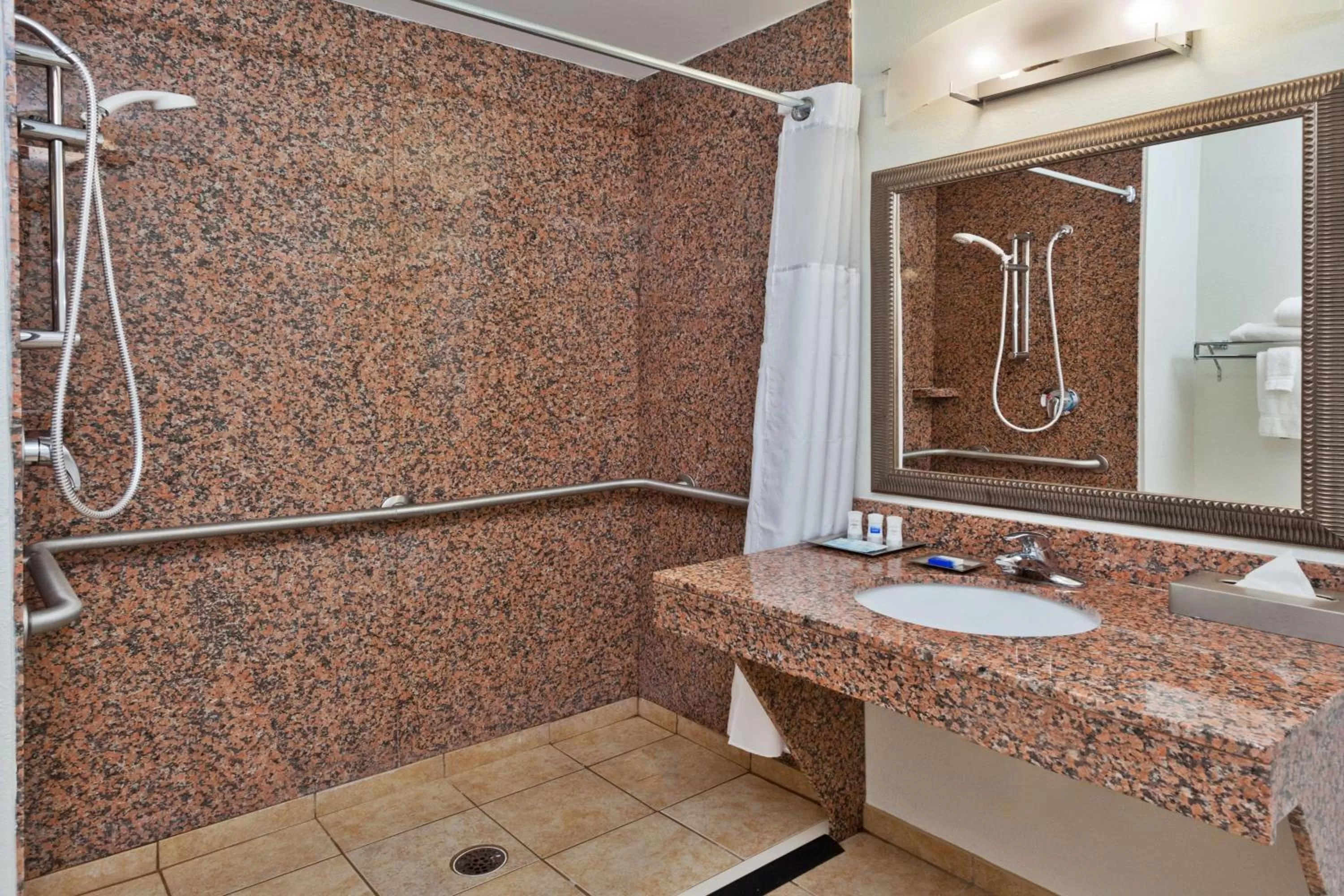 King Room with Roll-In Shower - Disability Access in Best Western Plus Columbus North Fort Moore
