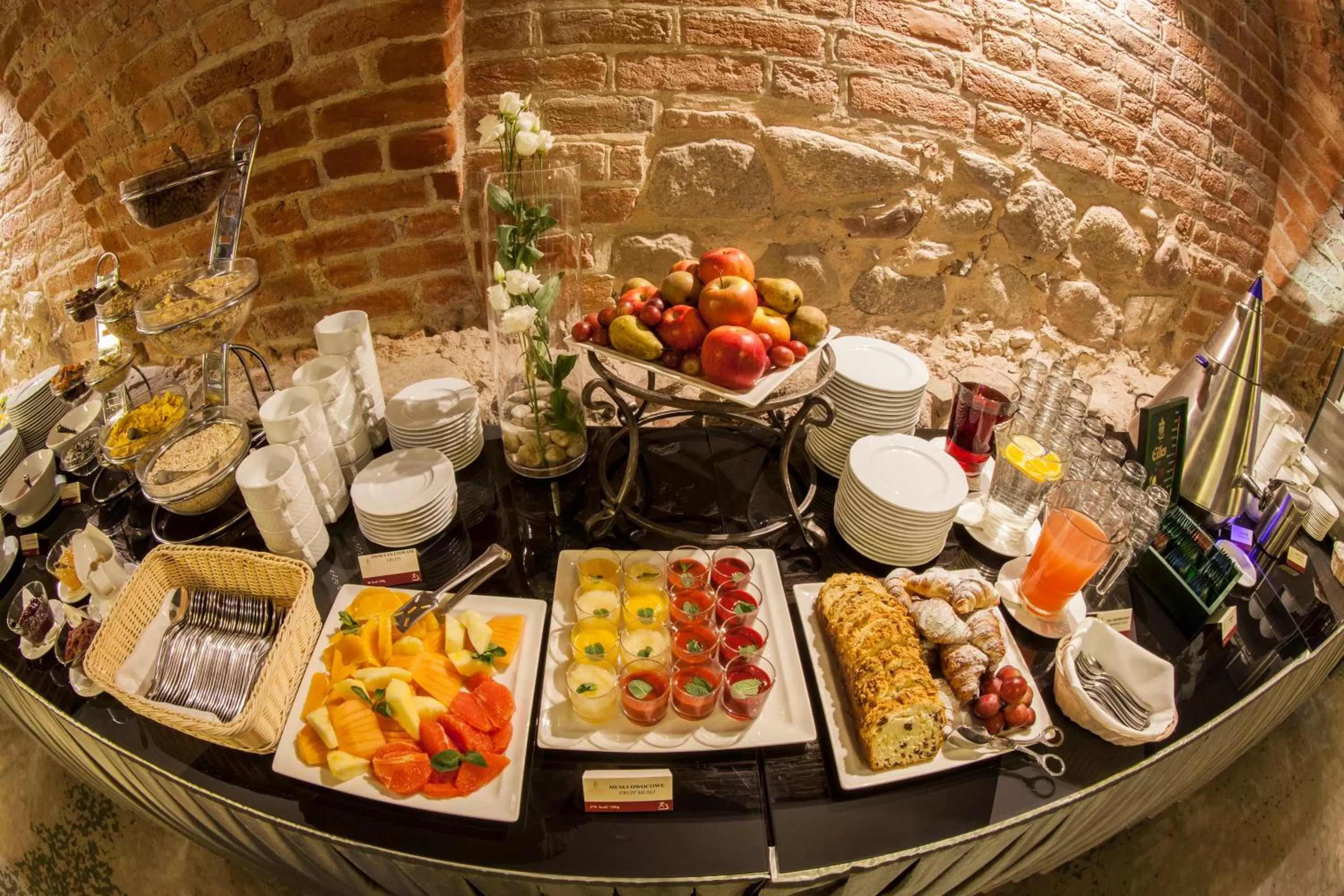 Buffet breakfast in Hotel Krasicki