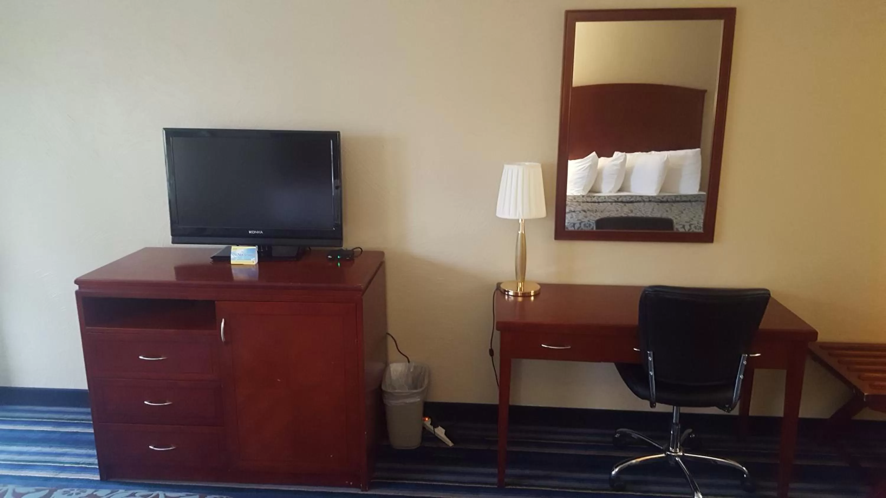 TV/Entertainment Center in Days Inn by Wyndham Branson/Near the Strip