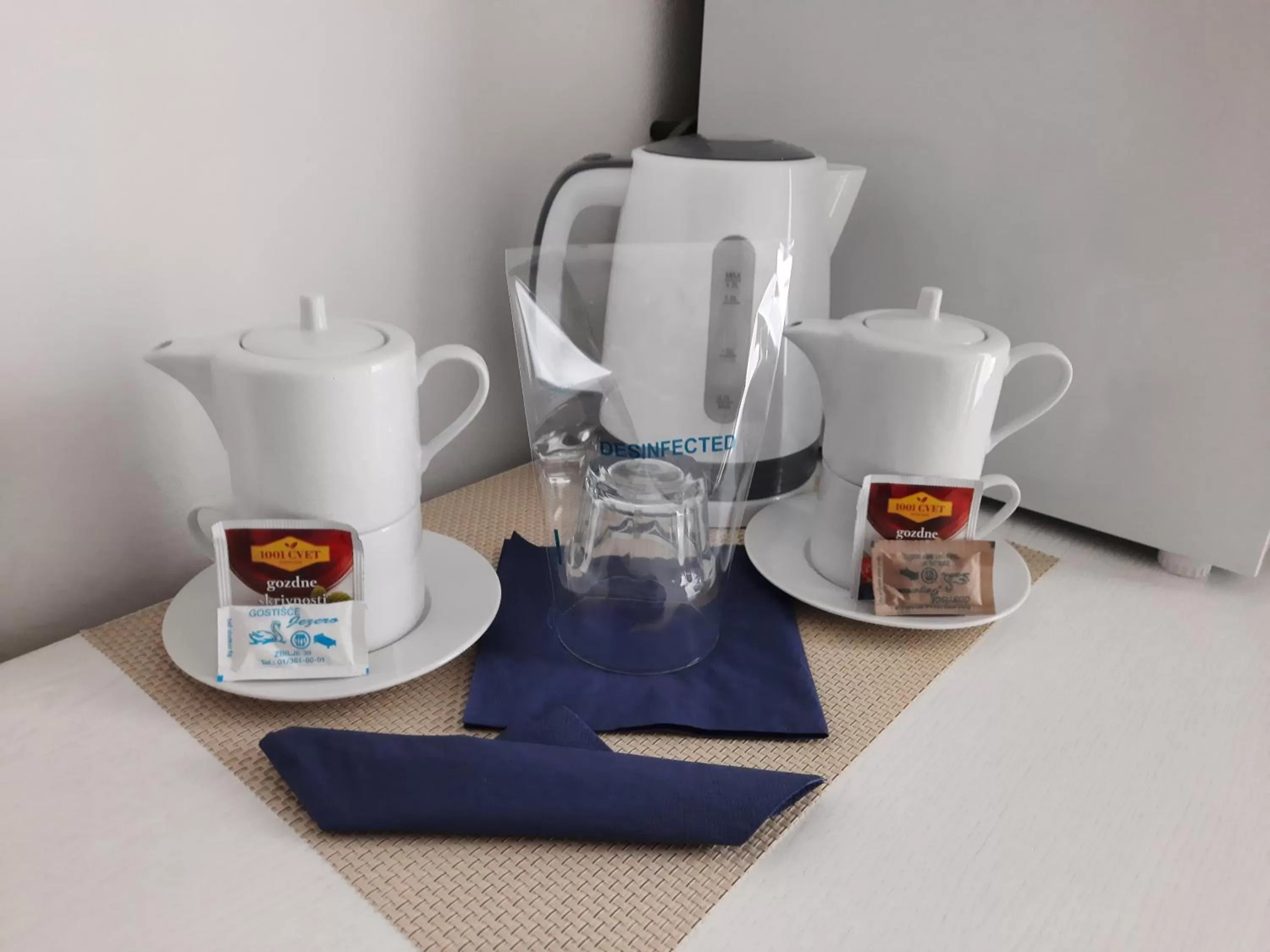 Coffee/tea facilities in Gostisce Jezero