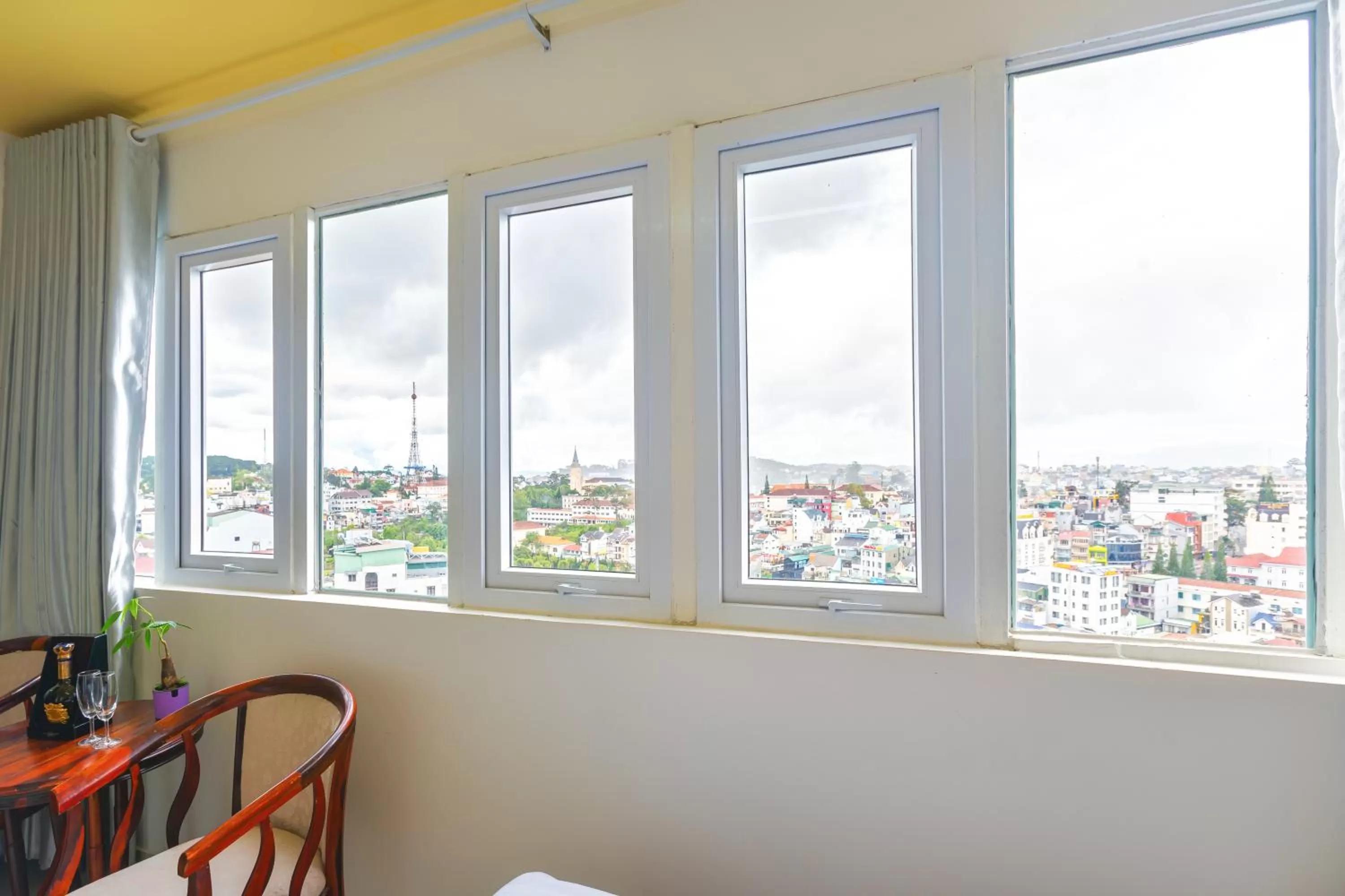 Bed in Miền Nhiệt Đới 2 Hotel