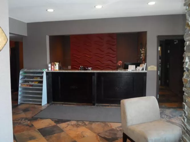 Lobby or reception in Western Star Inn & Suites Esterhazy