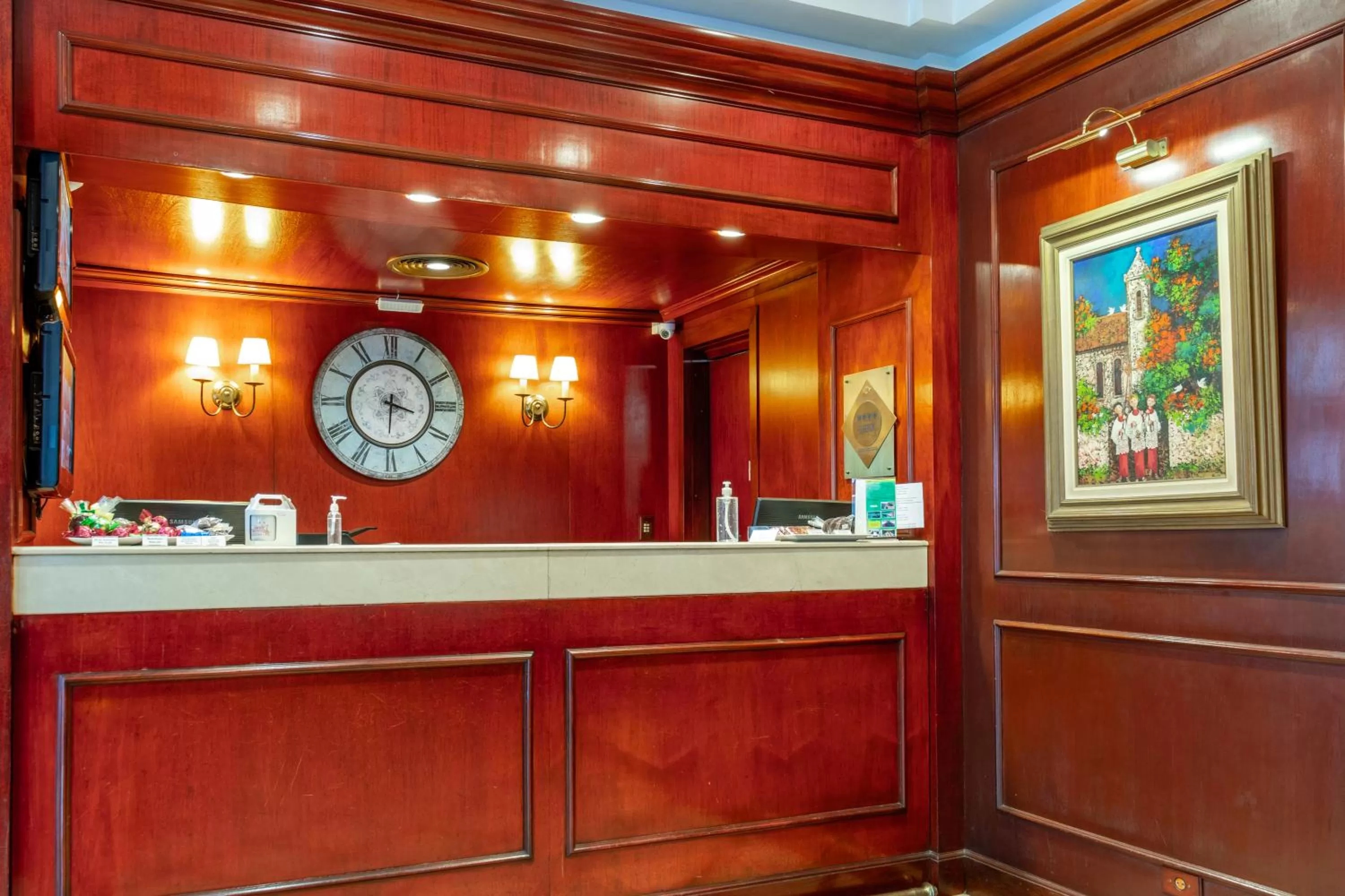 Lobby or reception in Lancaster Hotel by Castelo Itaipava