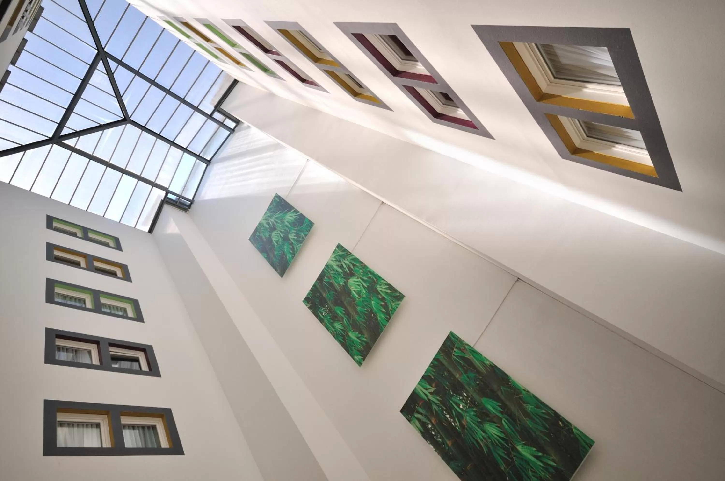 Patio in ibis budget Bordeaux Centre Mériadeck