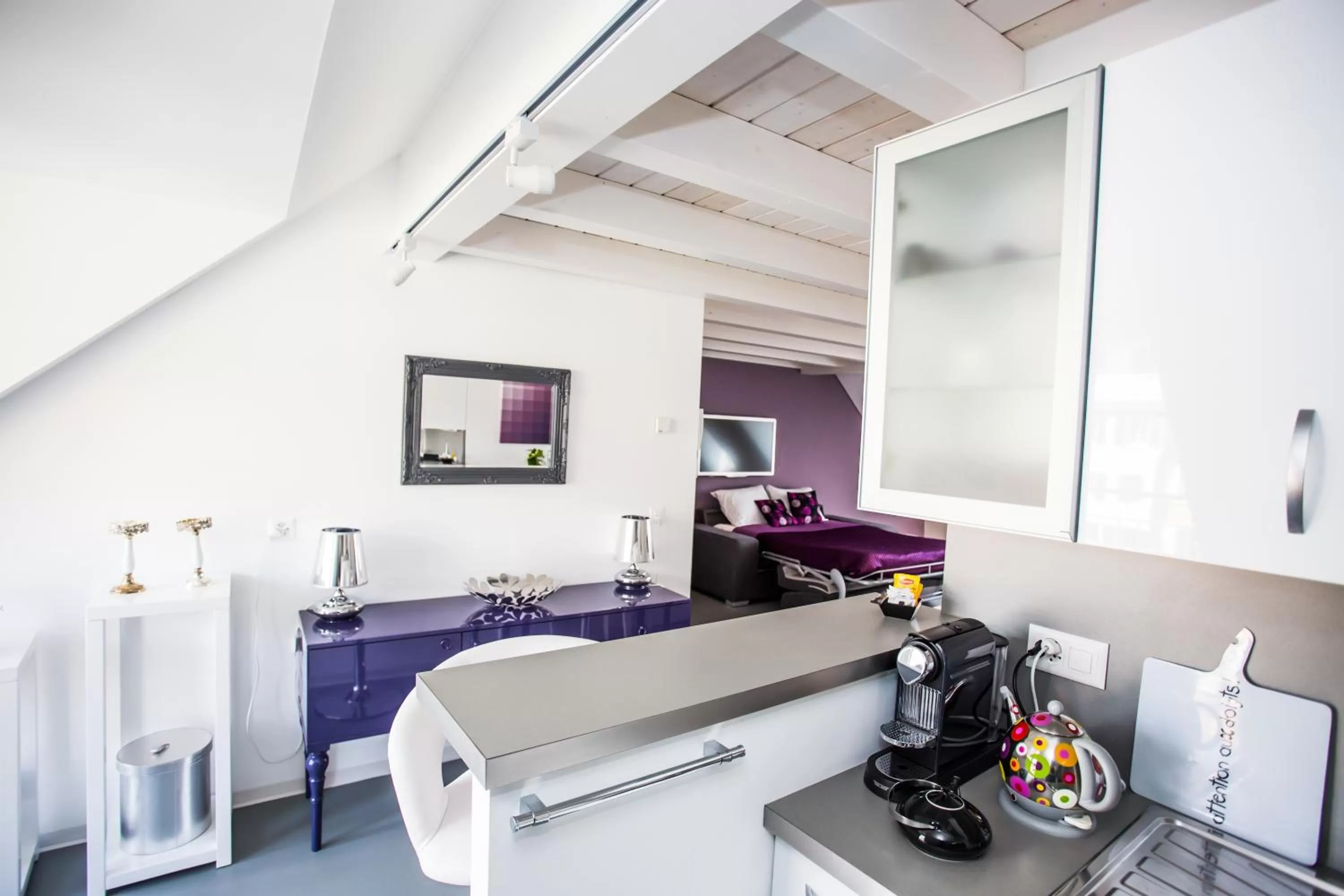 Kitchen or kitchenette in Guest House Le Charlot