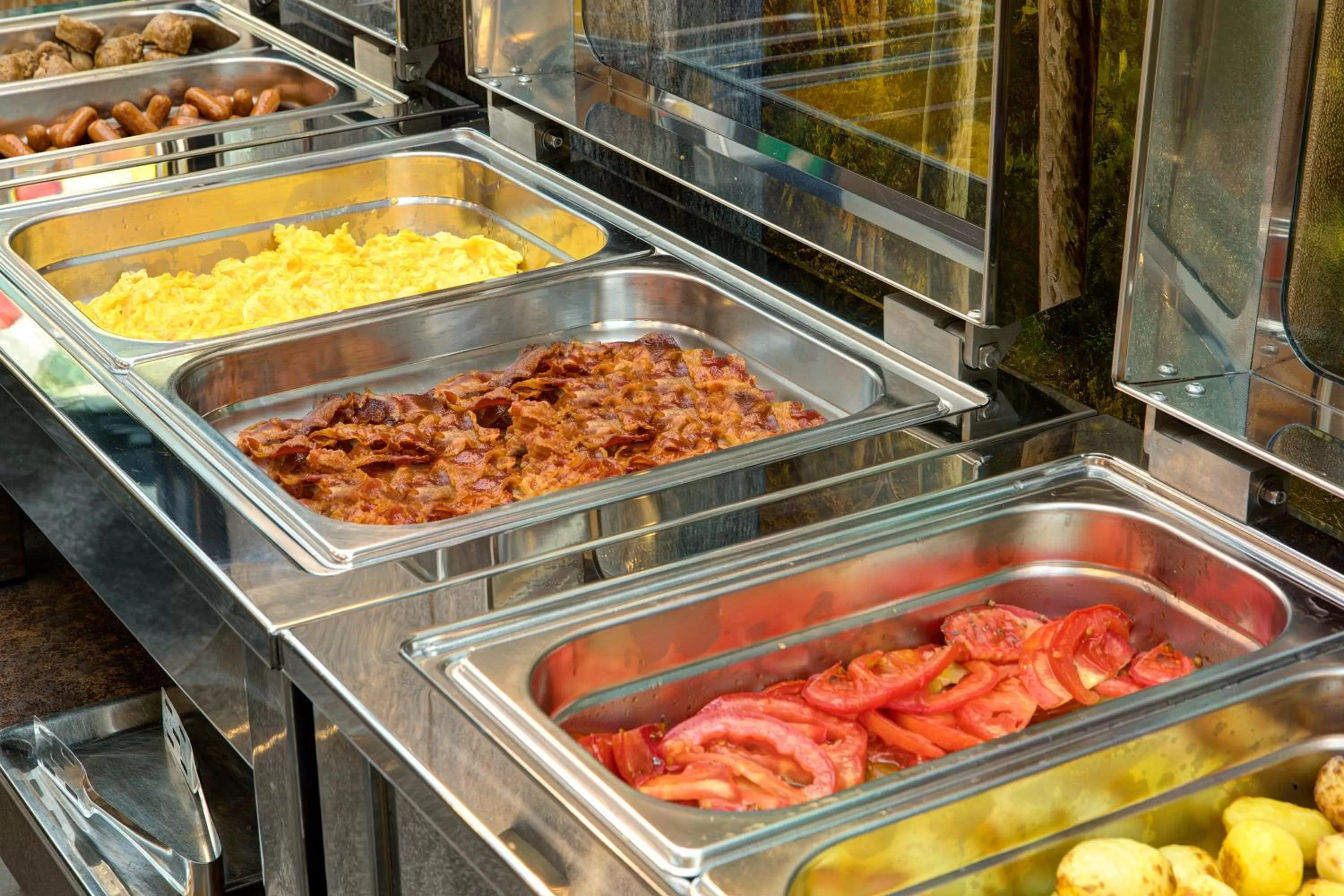 Buffet breakfast in Hotel Capitol Milano