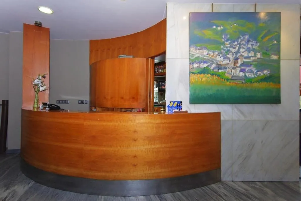 Lobby or reception in Hotel Vetusta