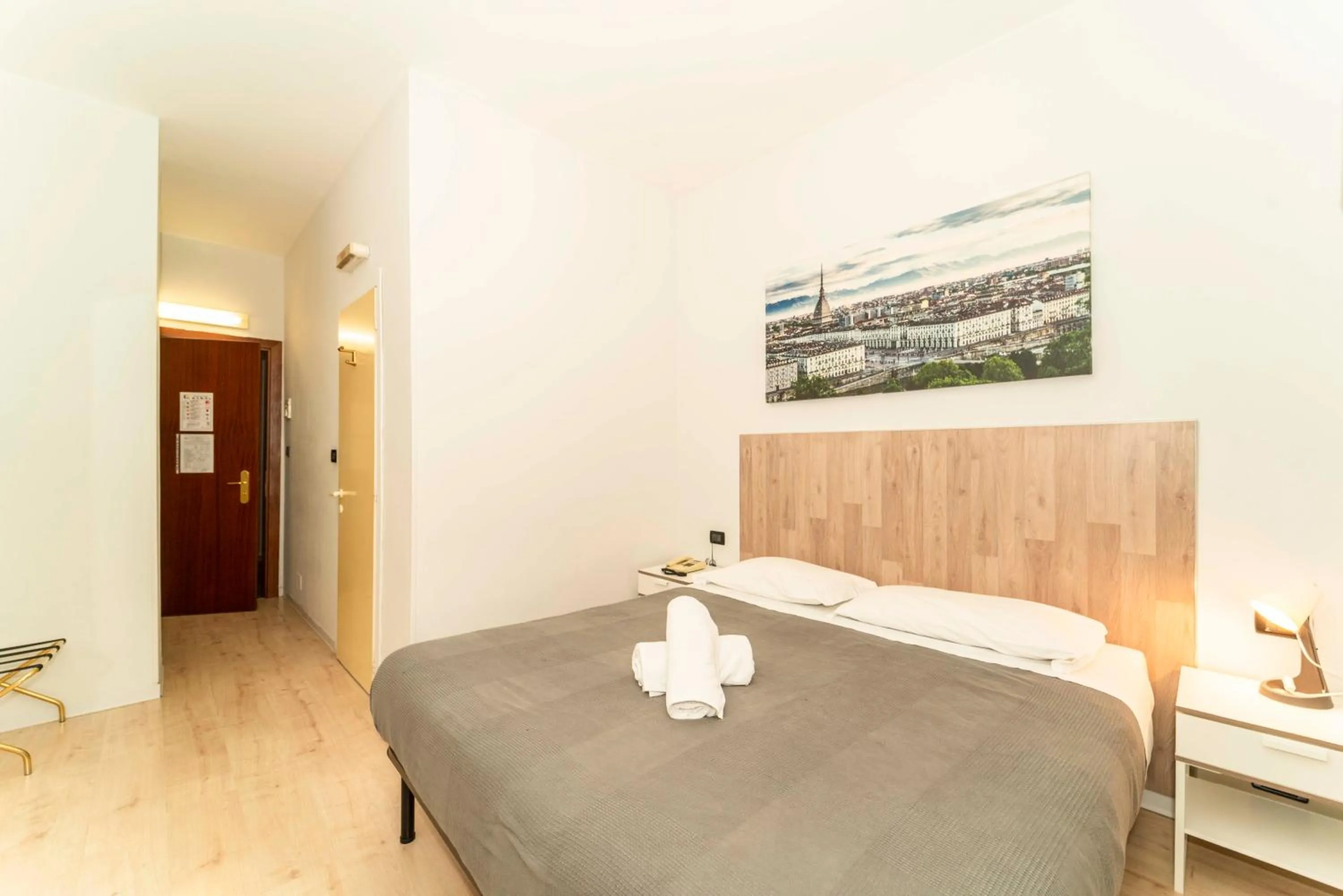 Bed in Hotel Cristallo Torino