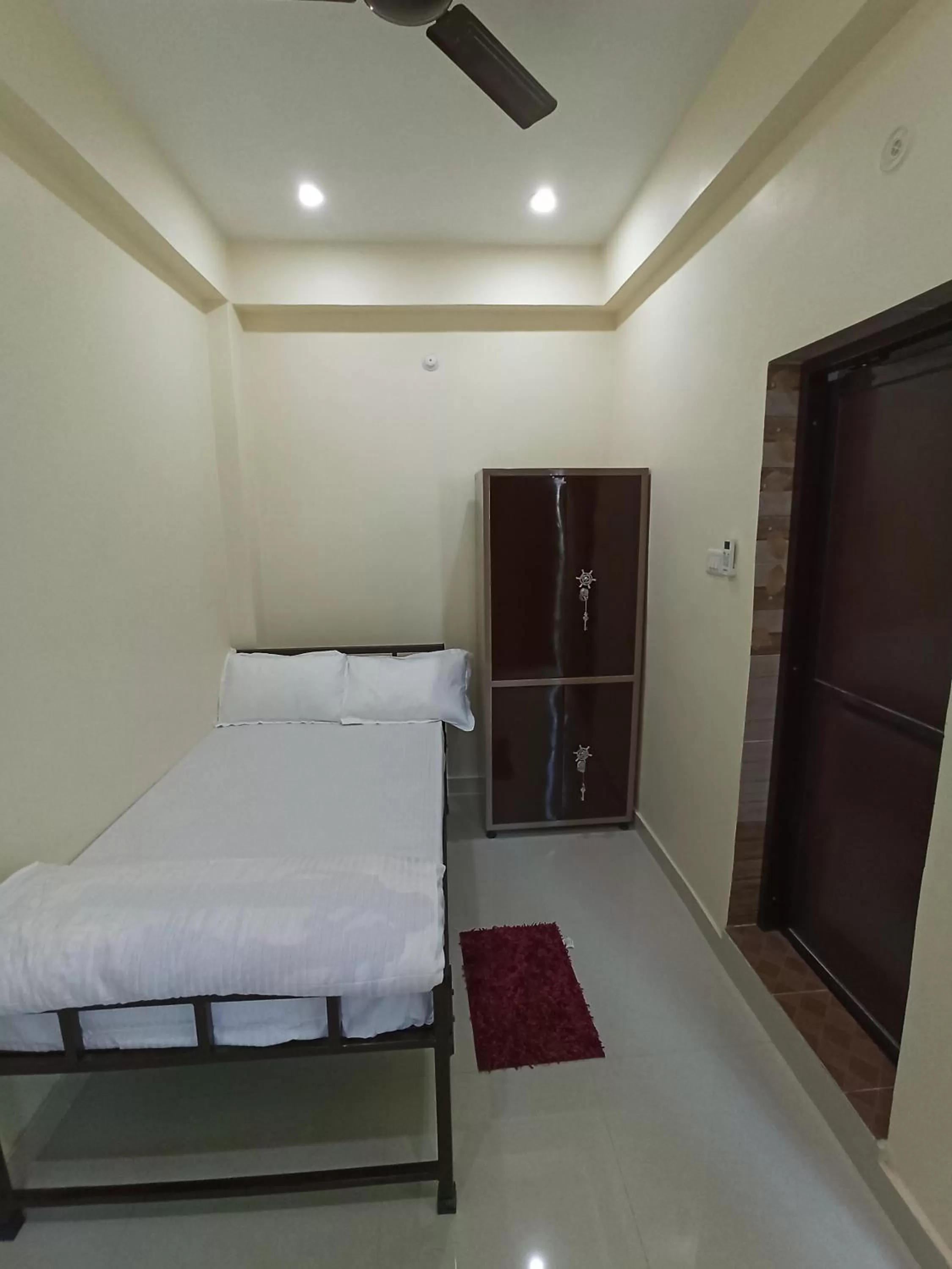 View (from property/room), Bed in Saraswati Palace