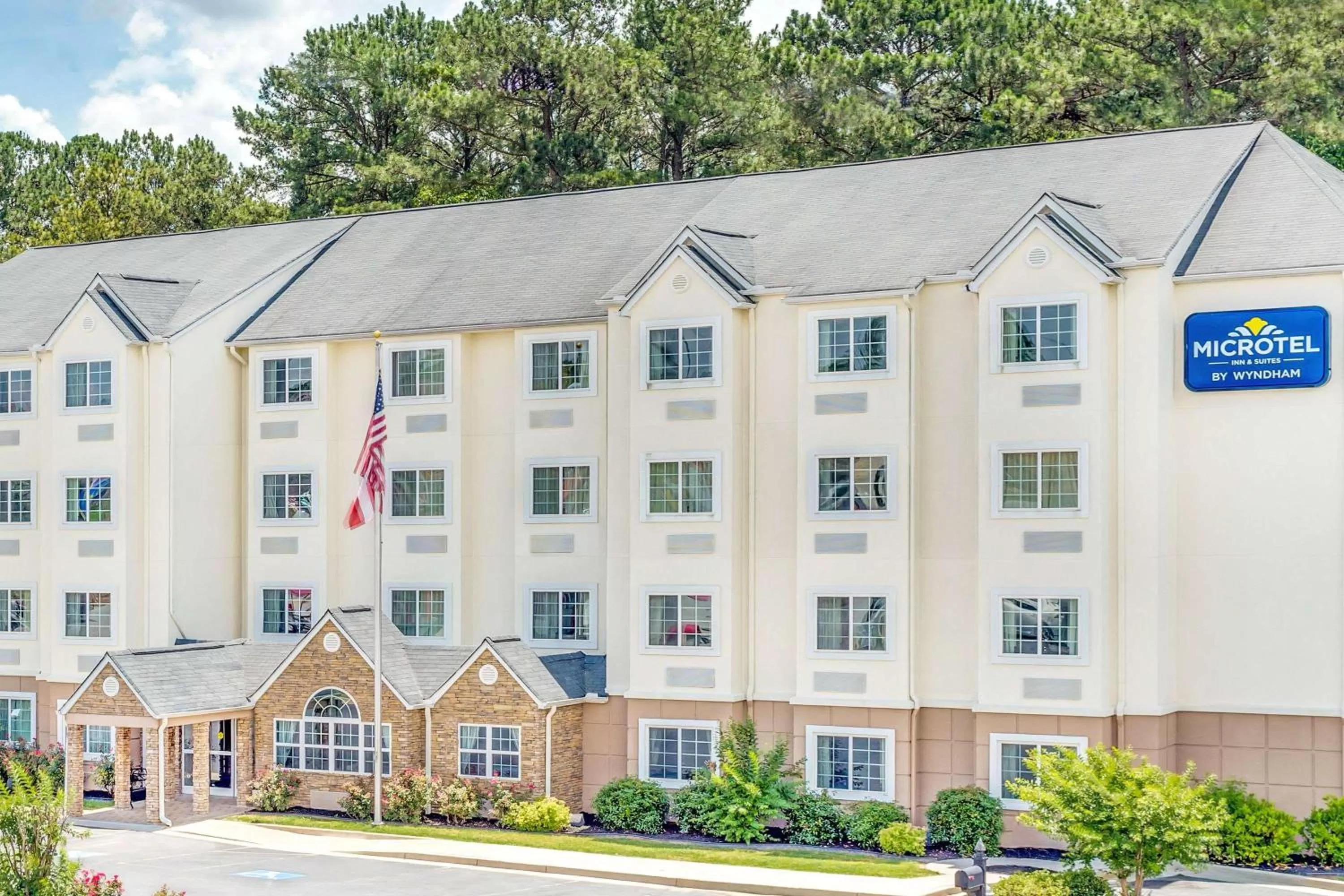 Property building in Microtel Inn & Suites by Wyndham Bremen