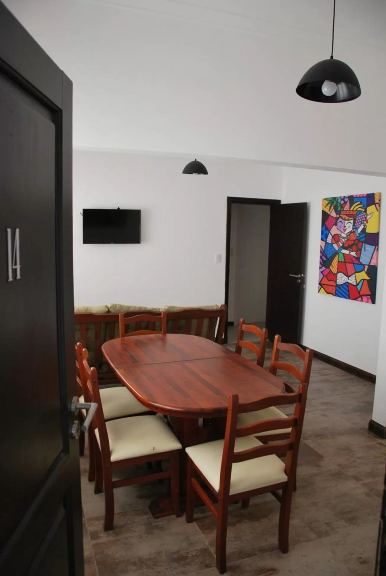 Dining Area in Sur Hotel