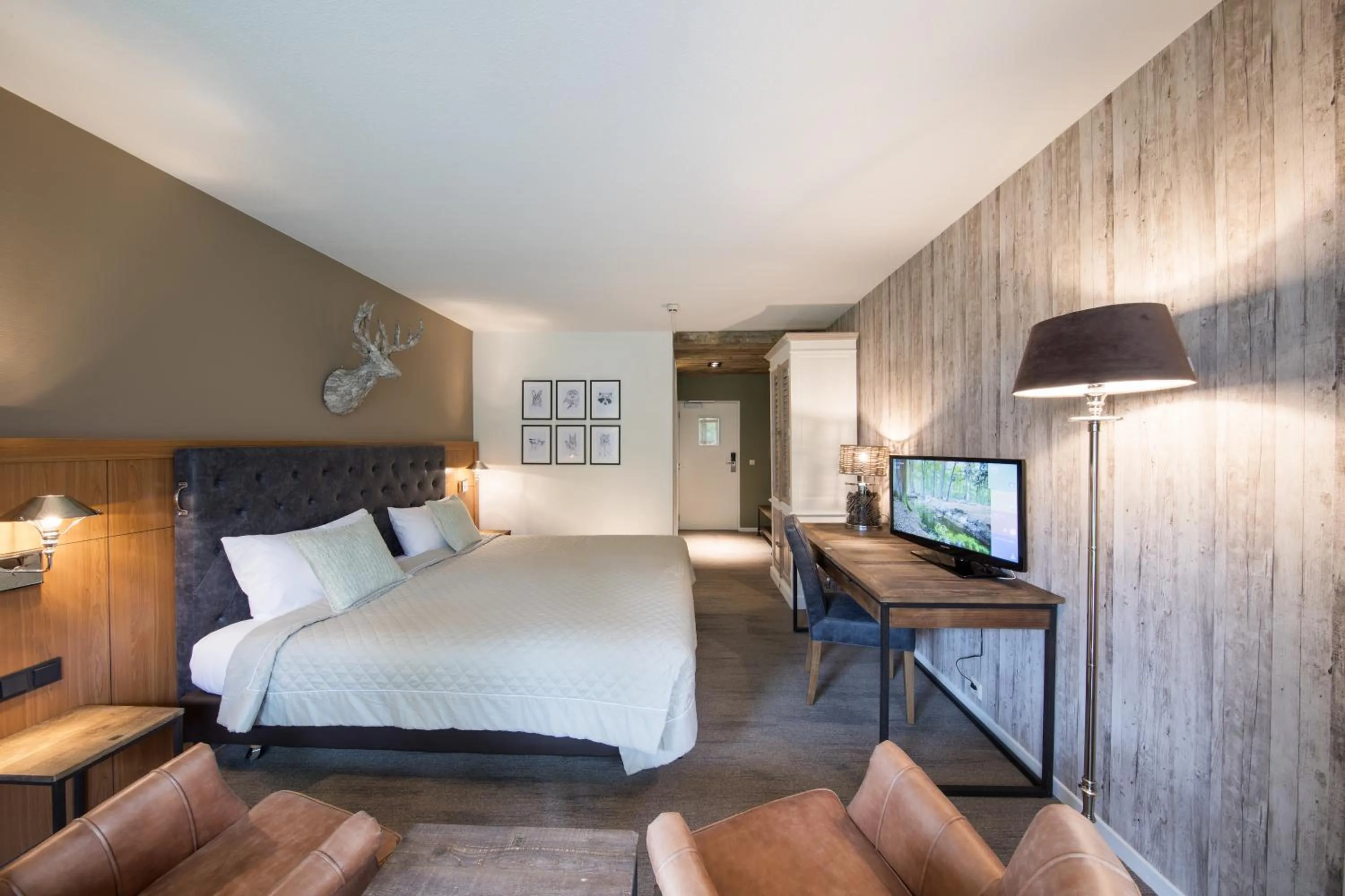 TV and multimedia, Bed in Bilderberg Hotel 't Speulderbos
