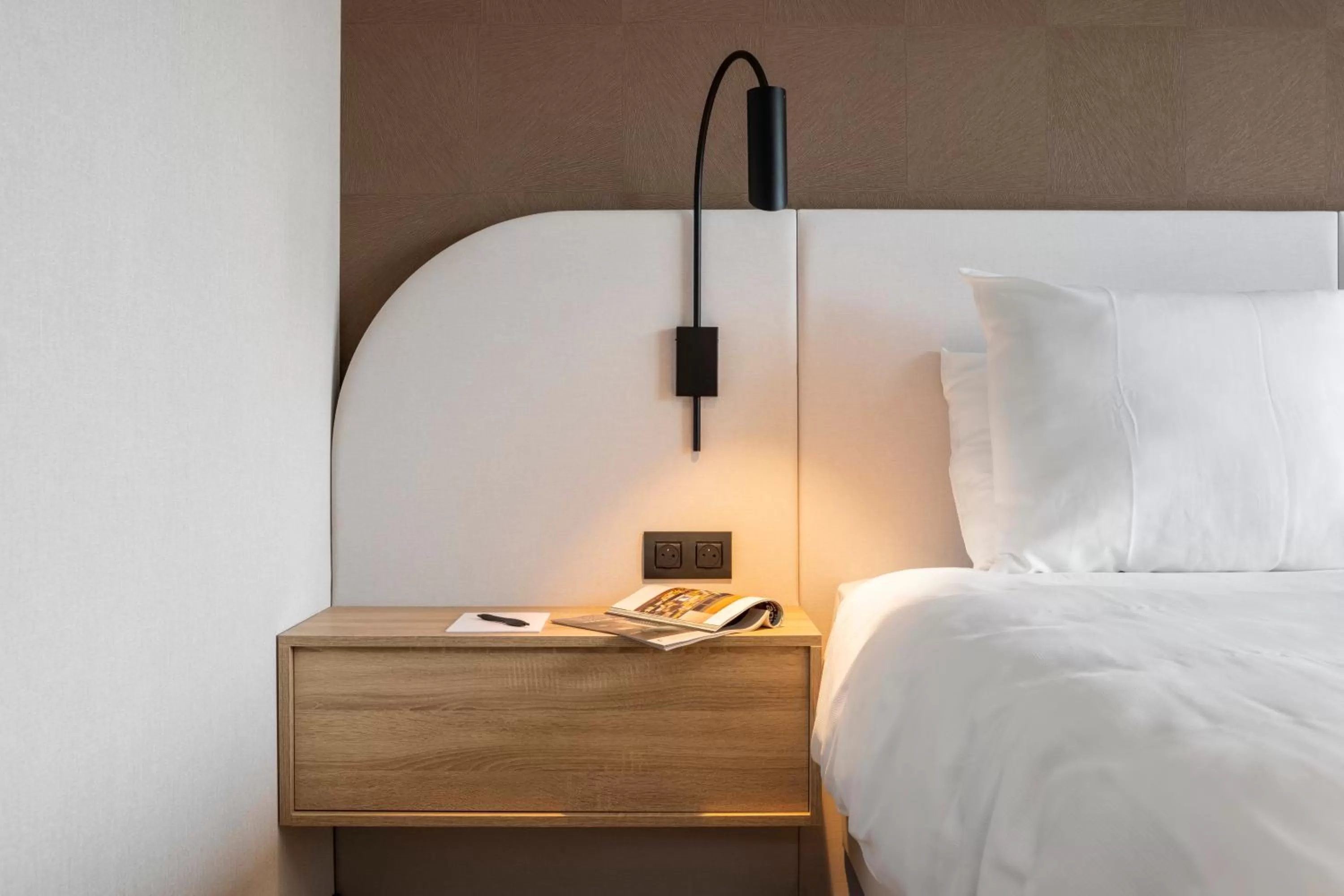 Bed in Van der Valk Hotel Gent