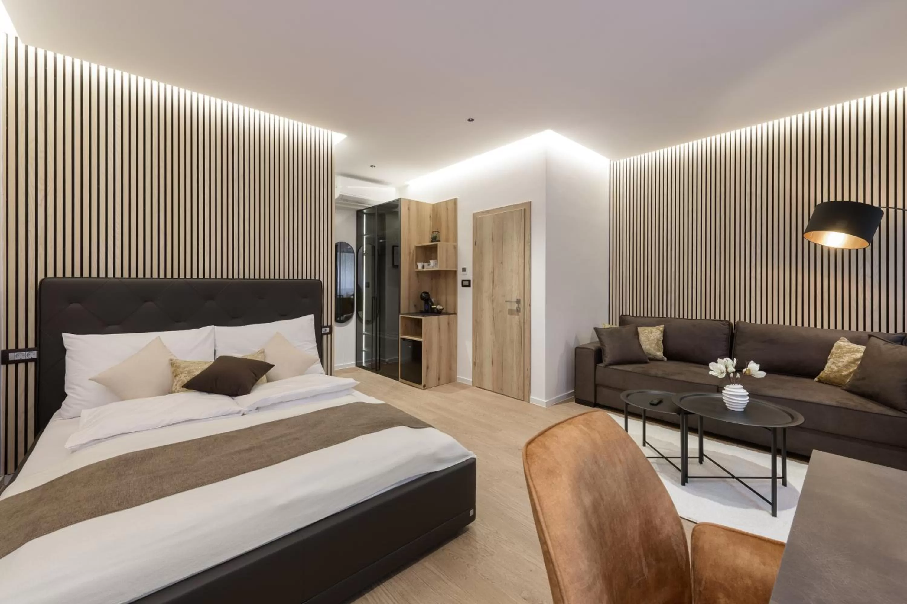 Bed in ROYAL SUITE, Ljubljana