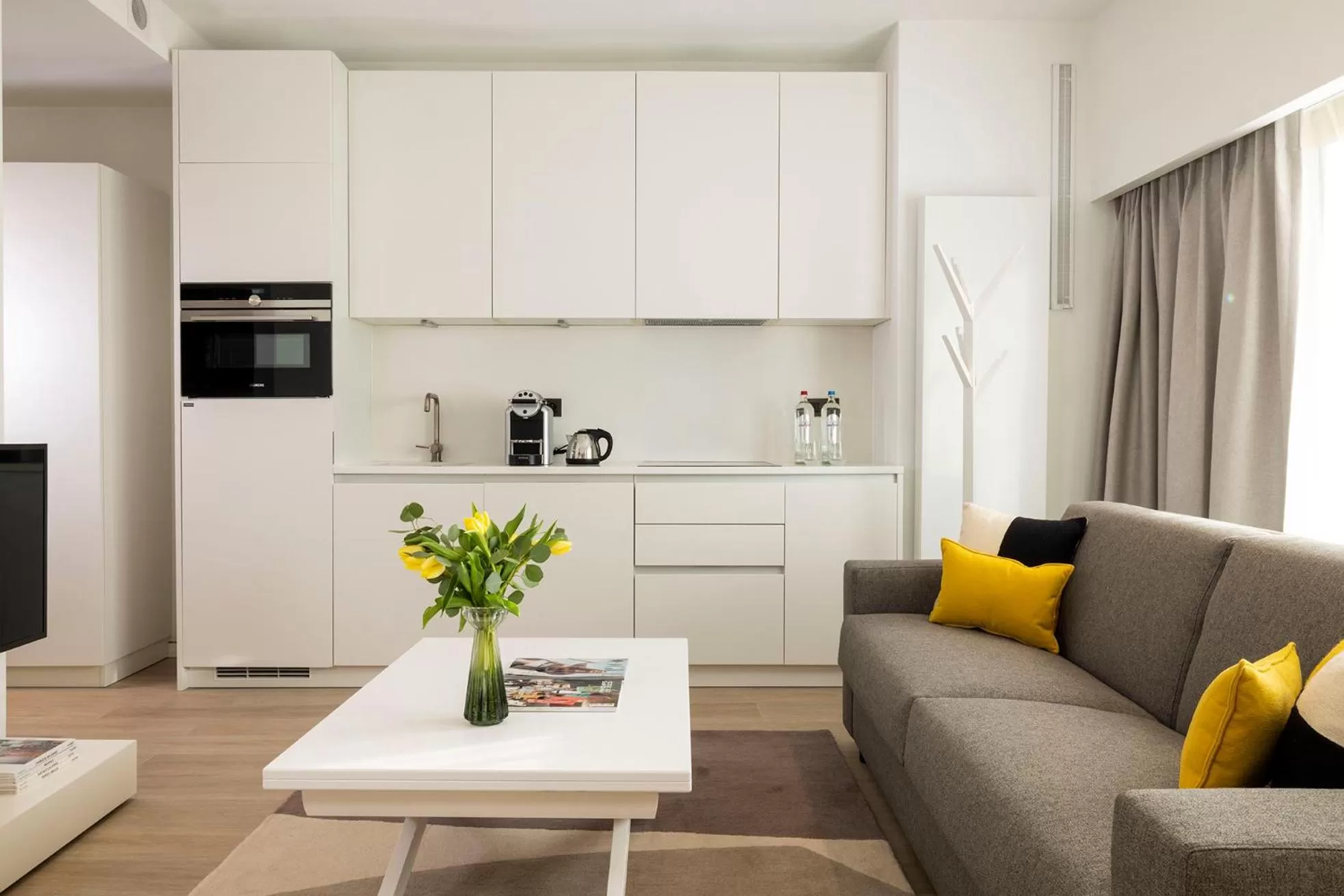 Living room in L-Avenue