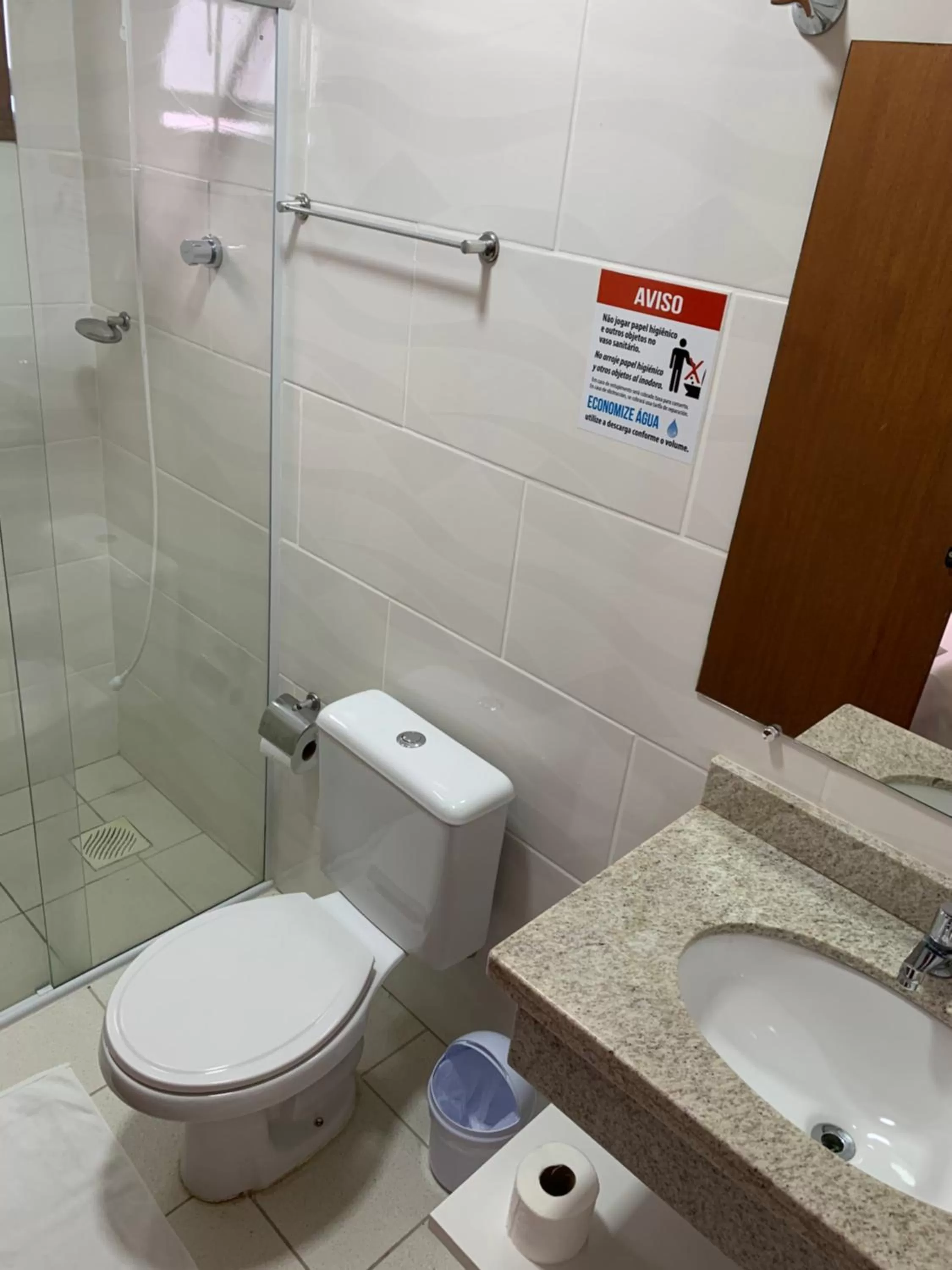 Bathroom in Beach House Floripa - Sunset