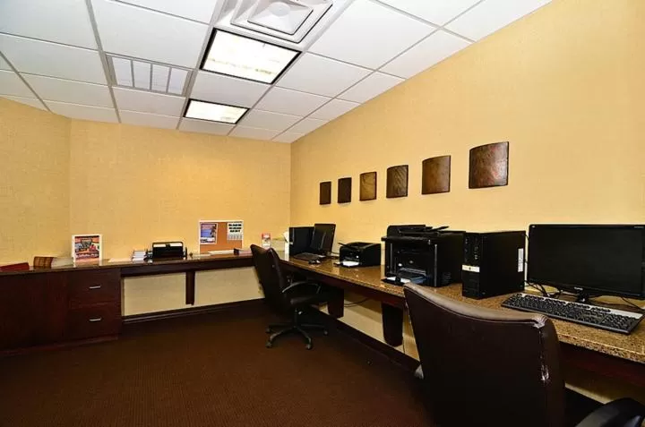 Business facilities in Hawthorn Extended Stay by Wyndham Dickinson