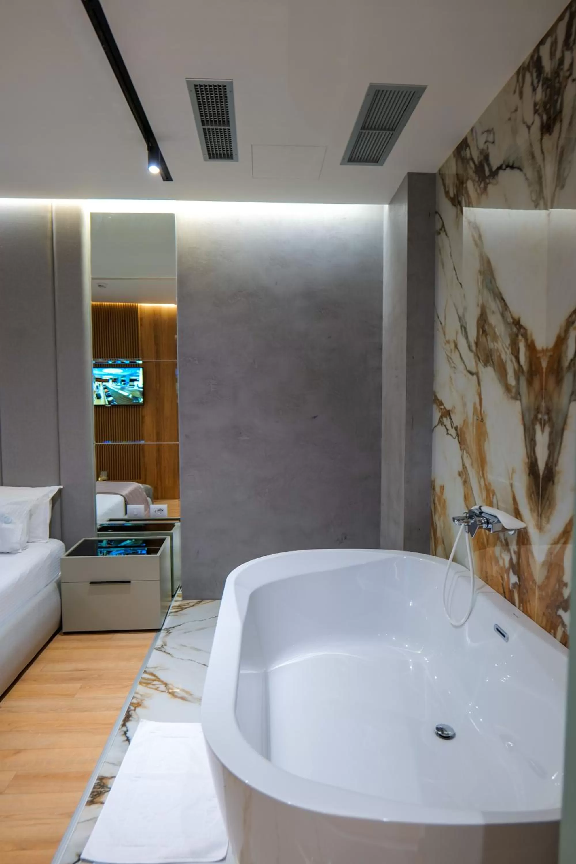 Photo of the whole room in LORD Hotel