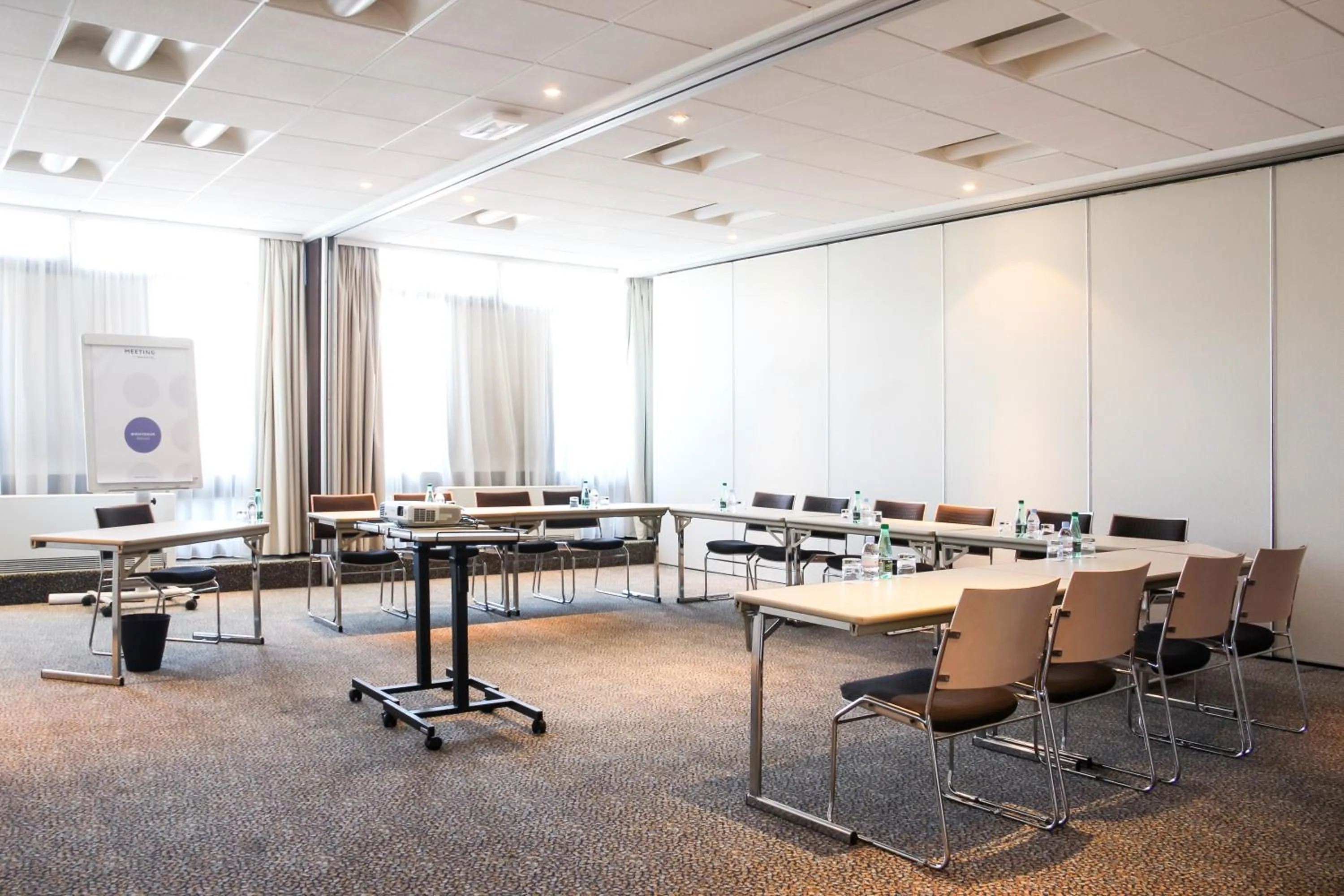 Meeting/conference room in Novotel Marseille Est Porte d'Aubagne