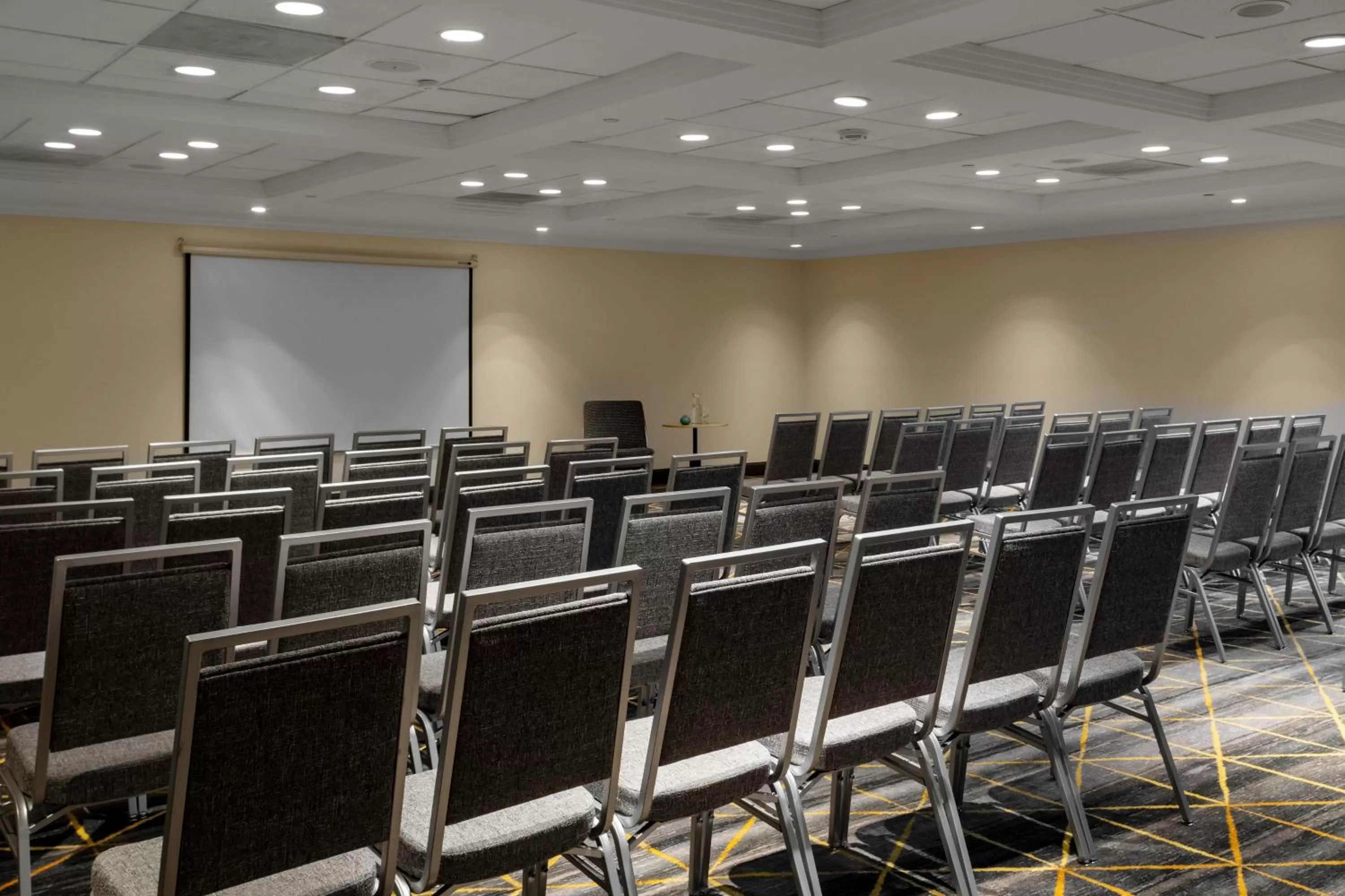 Meeting/conference room in Holiday Inn Boston - Dedham Hotel & Conference Center by IHG