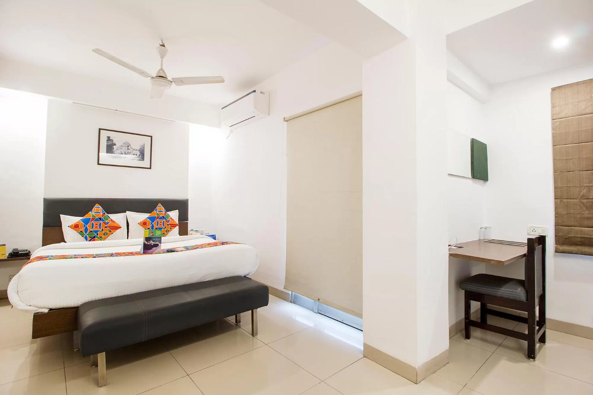 Bedroom, Bed in FabHotel Kalyan - Nr Dairy Dan Circle