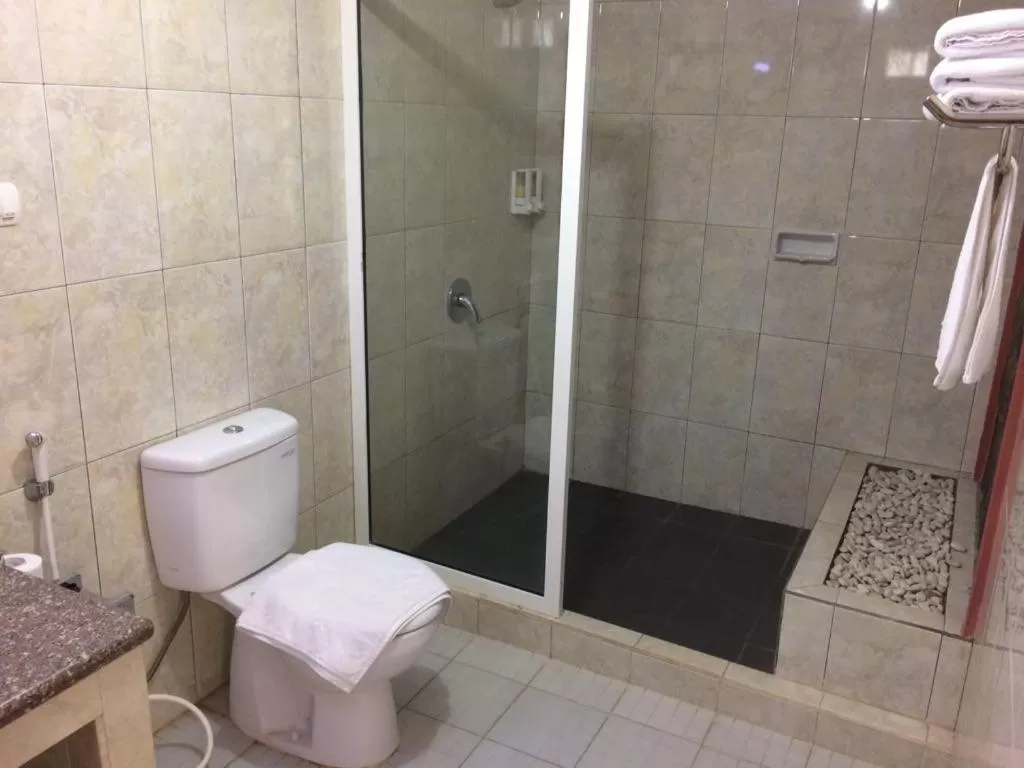 Bathroom in Astina Hotel