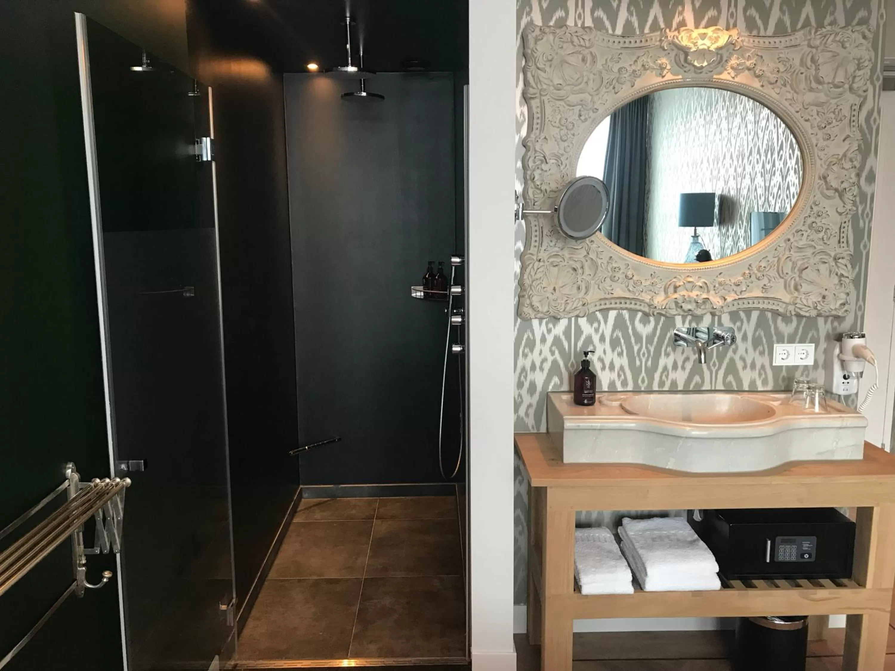 Shower in Boutiquehotel 't Gerecht