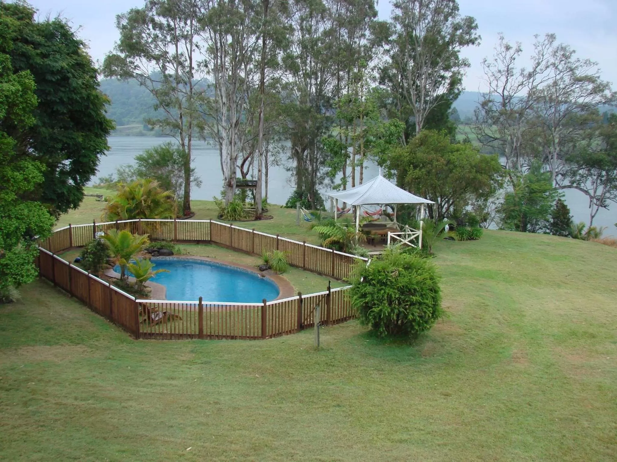 Swimming pool in Clarence River Bed & Breakfast