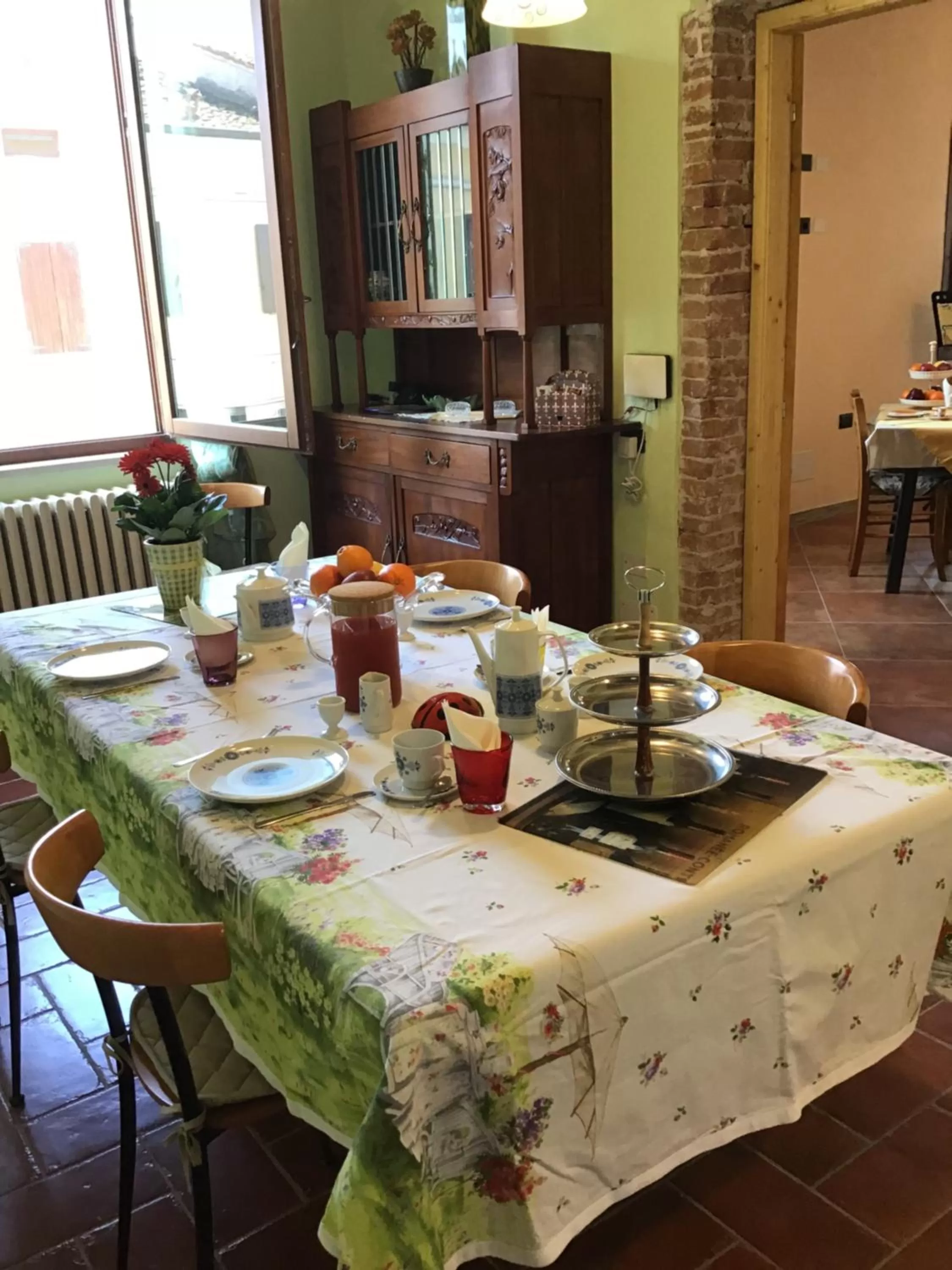 Communal kitchen in B&B Polirone