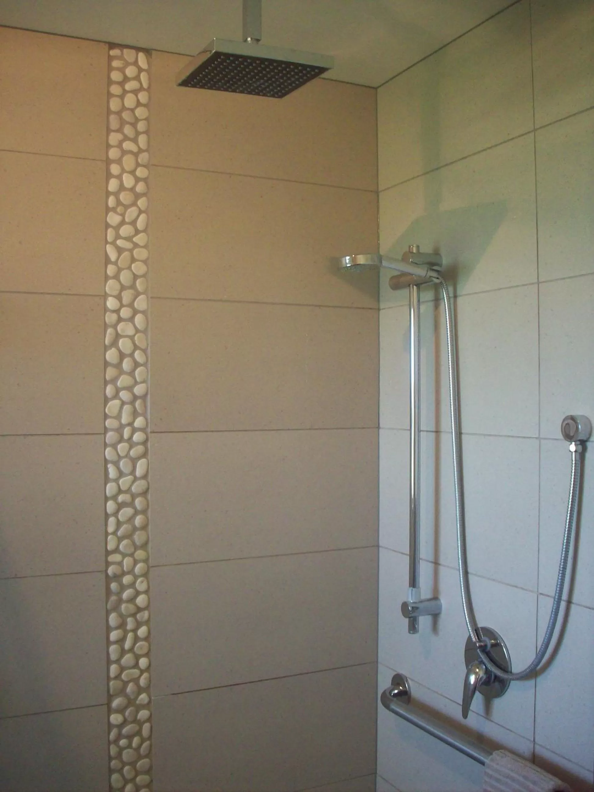 Bathroom in Teviot View Accommodation