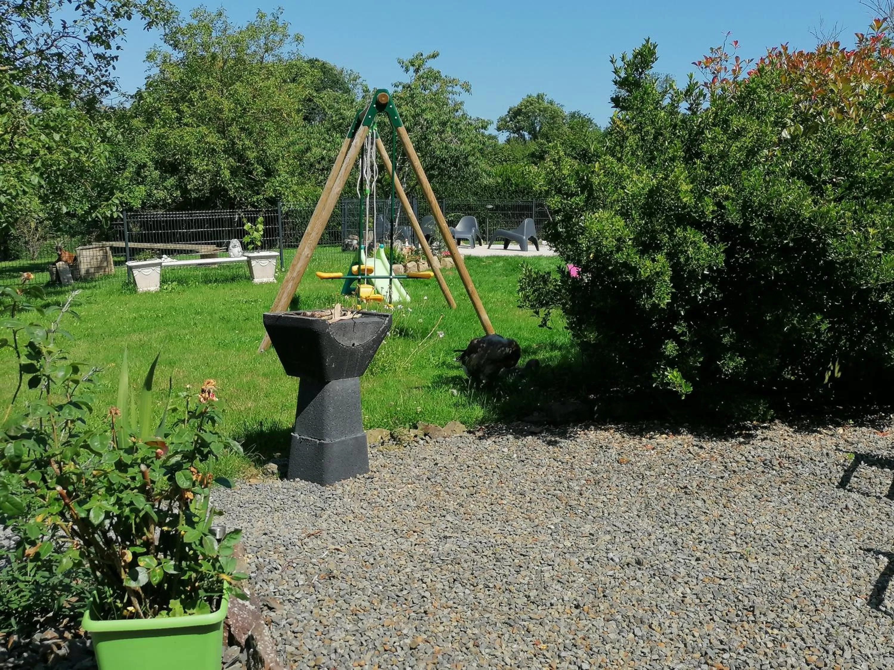 Property building in La Parisiere