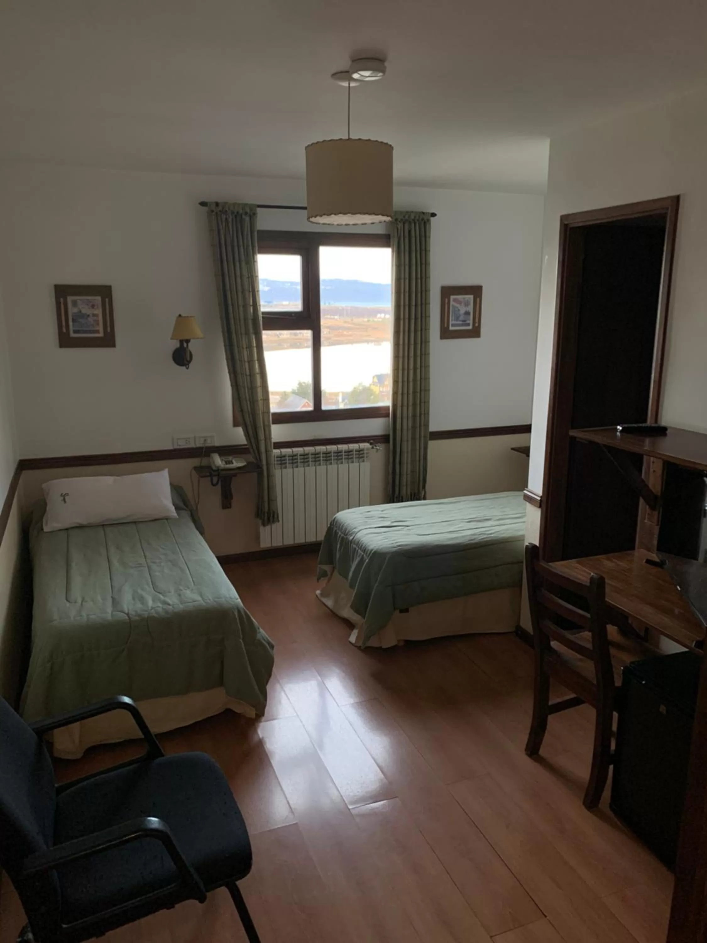 Photo of the whole room in Hosteria Sloggett