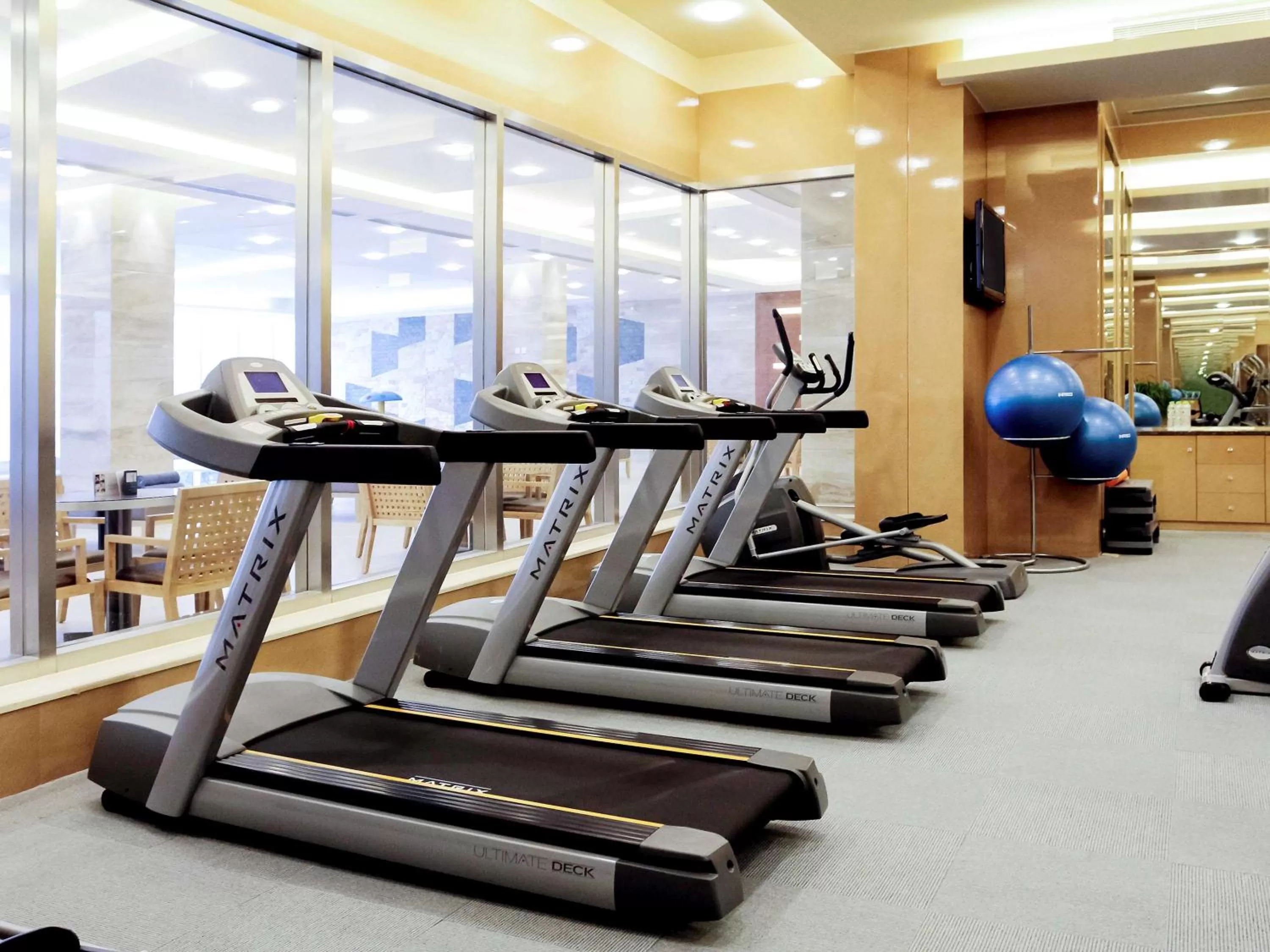 Fitness centre/facilities in Pullman Linyi Lushang