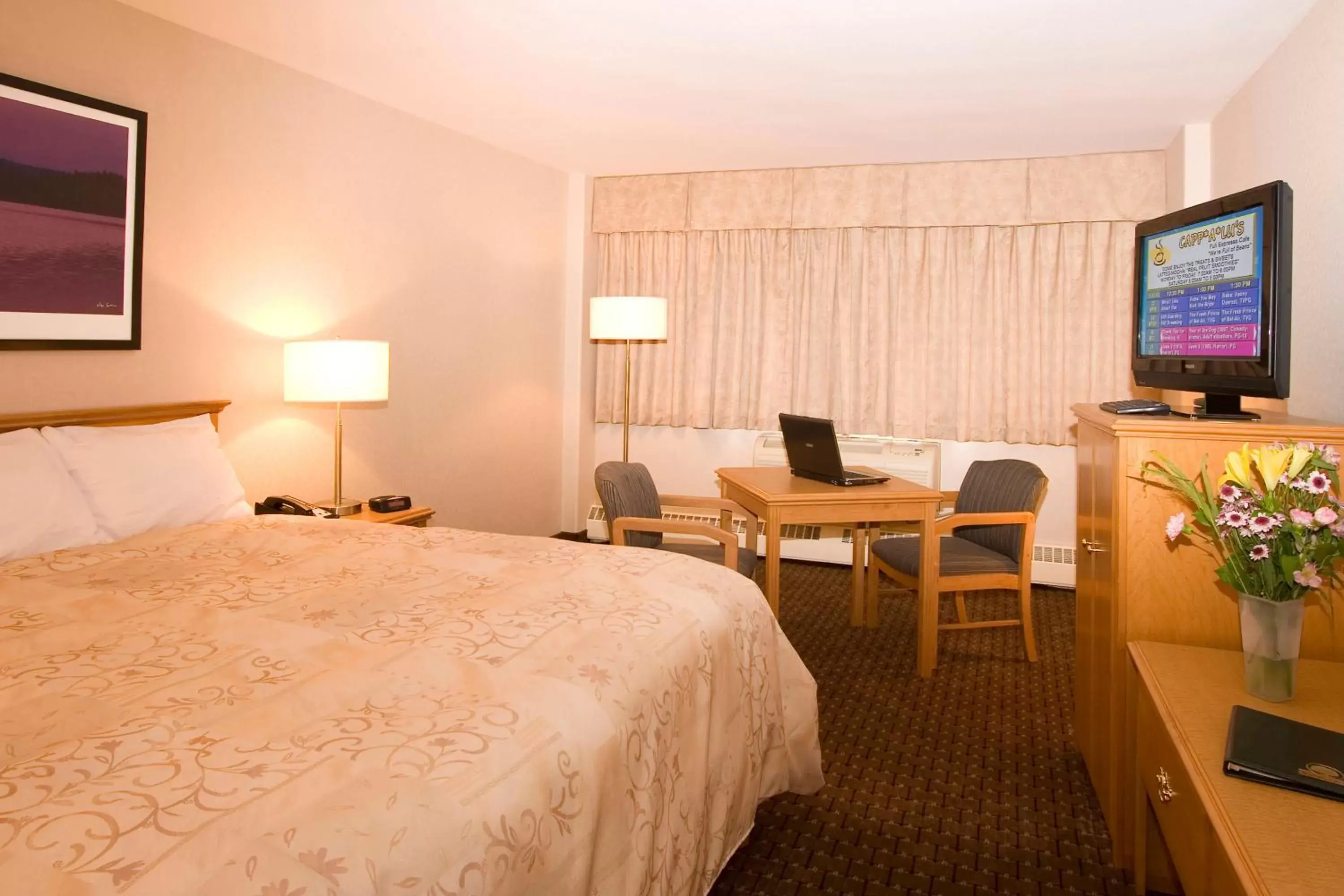 Executive One-Bedroom Suite (Non-Pet Friendly) in Woodlands Inn & Suites Executive One-Bedroom Suite (Non-Pet Friendly) in Woodlands Inn & Suites