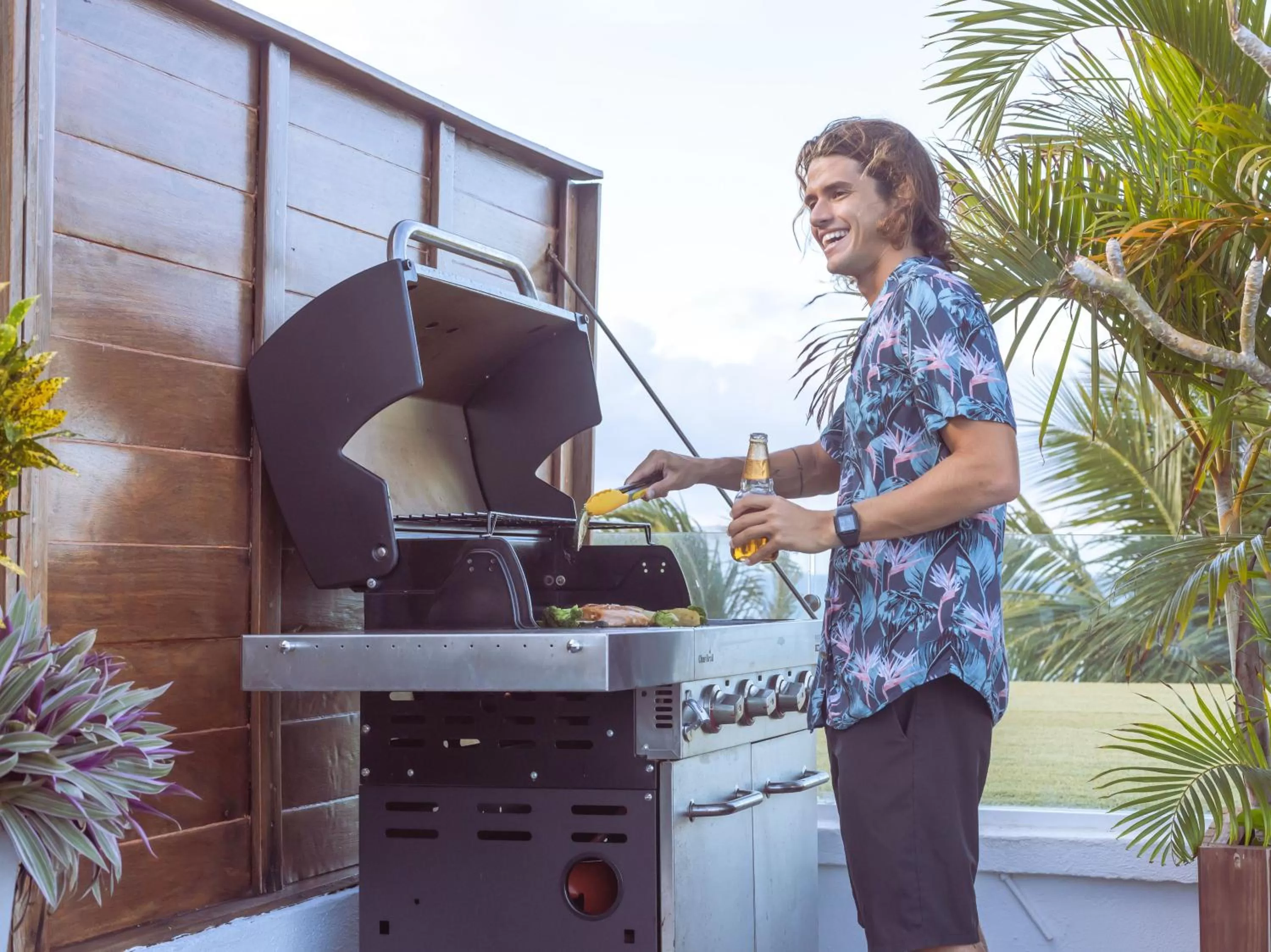 BBQ facilities in Ultravioleta Boutique Residences