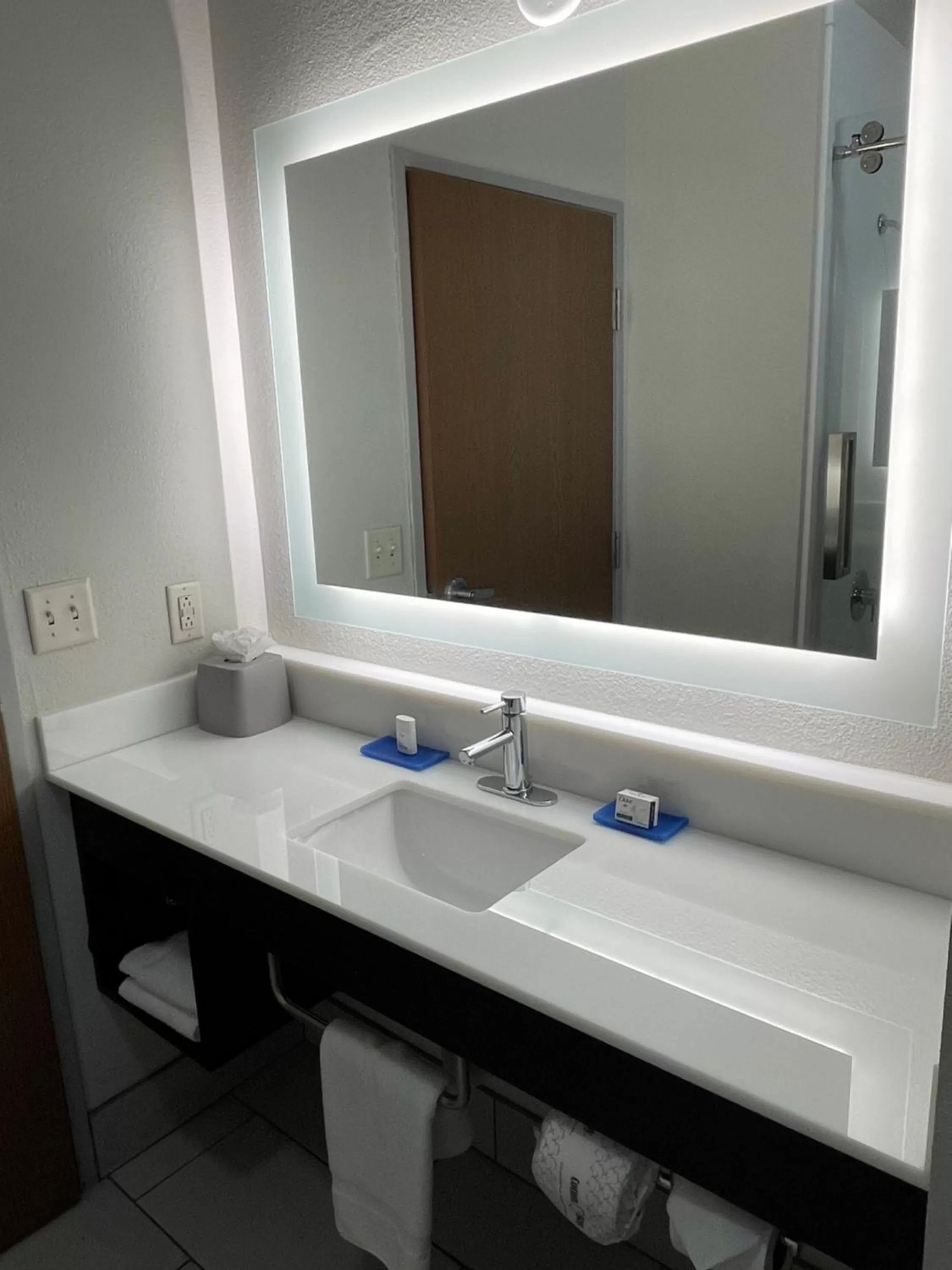 Holiday Inn Express Hotel & Suites Las Vegas NM by IHG