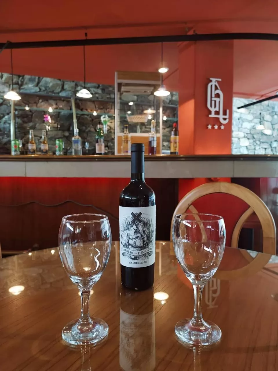 Lounge or bar in Gran Lourdes Hotel by CPH