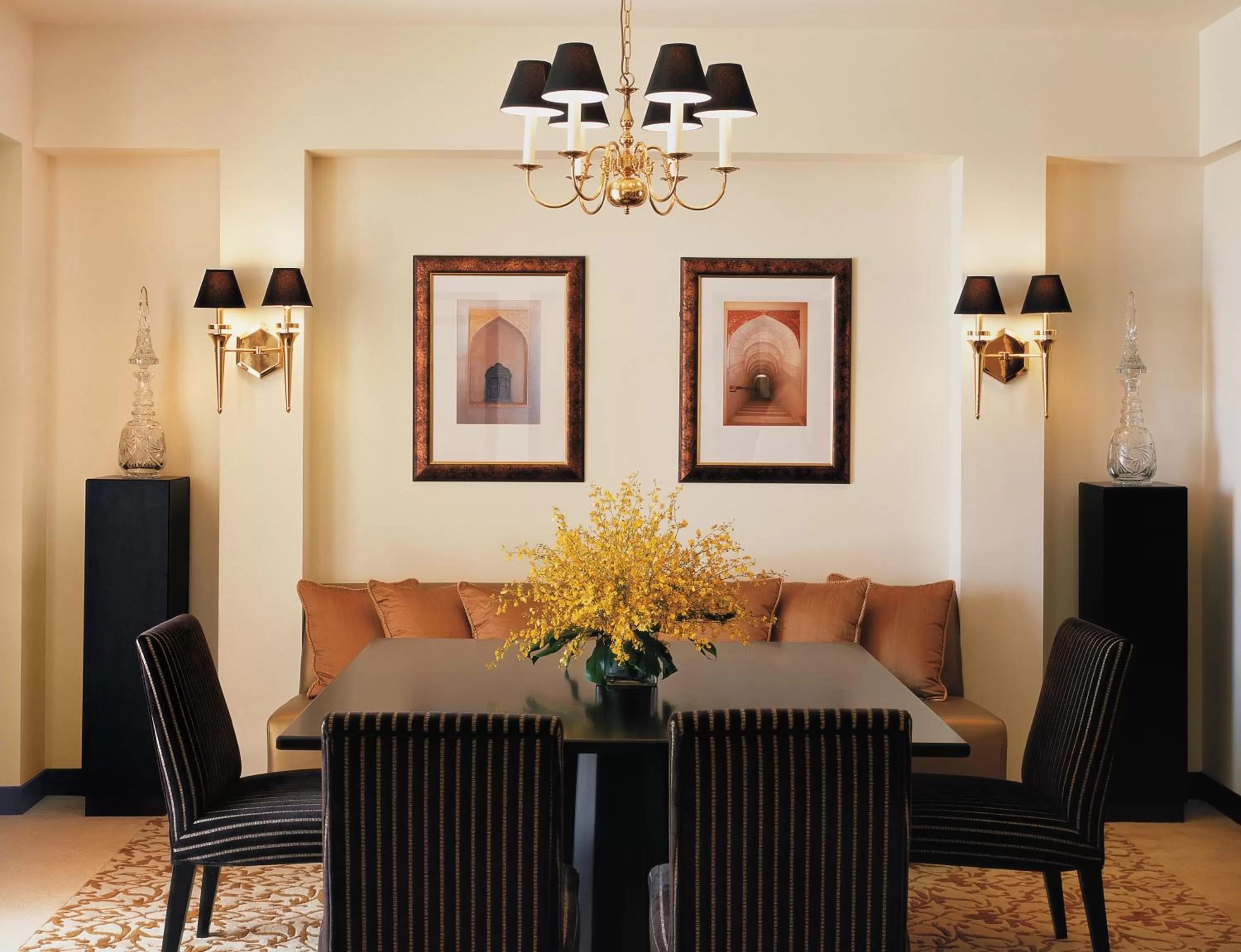 Living room in Shangri-La Barr Al Jissah, Muscat