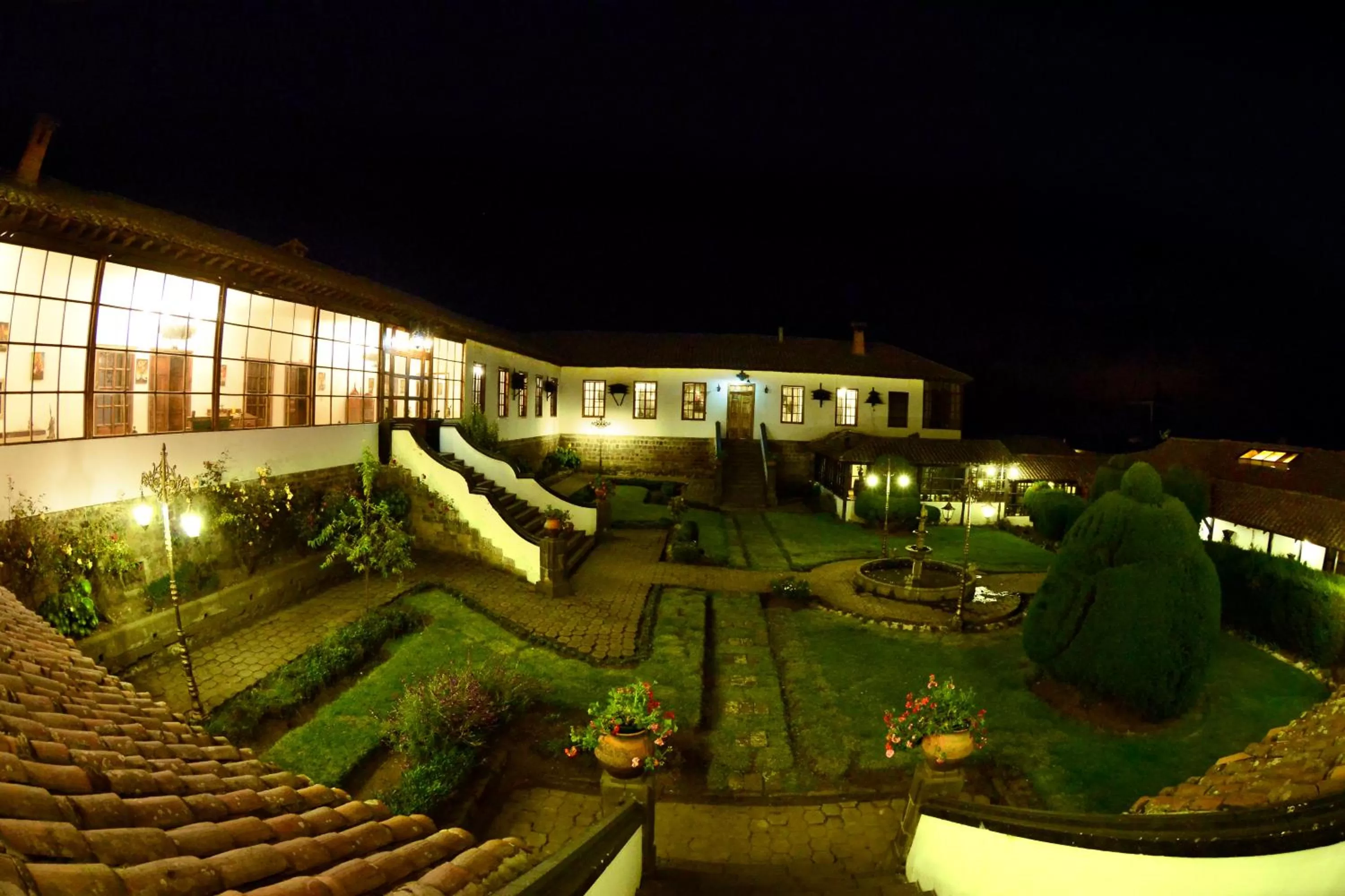 Night, Property Building in Hostería La Andaluza