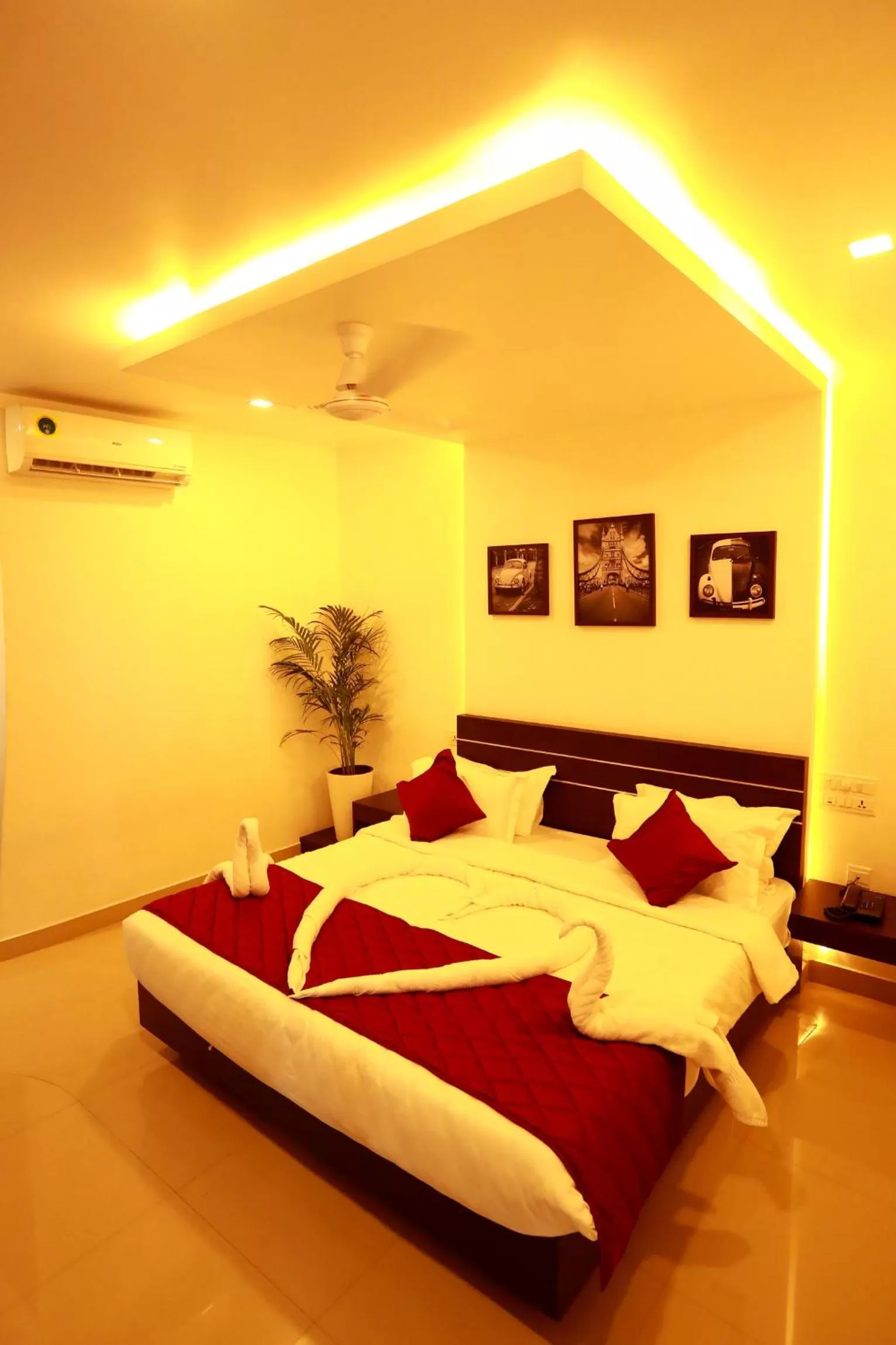 Photo of the whole room, Bed in ORFILA INN Airport Hotel