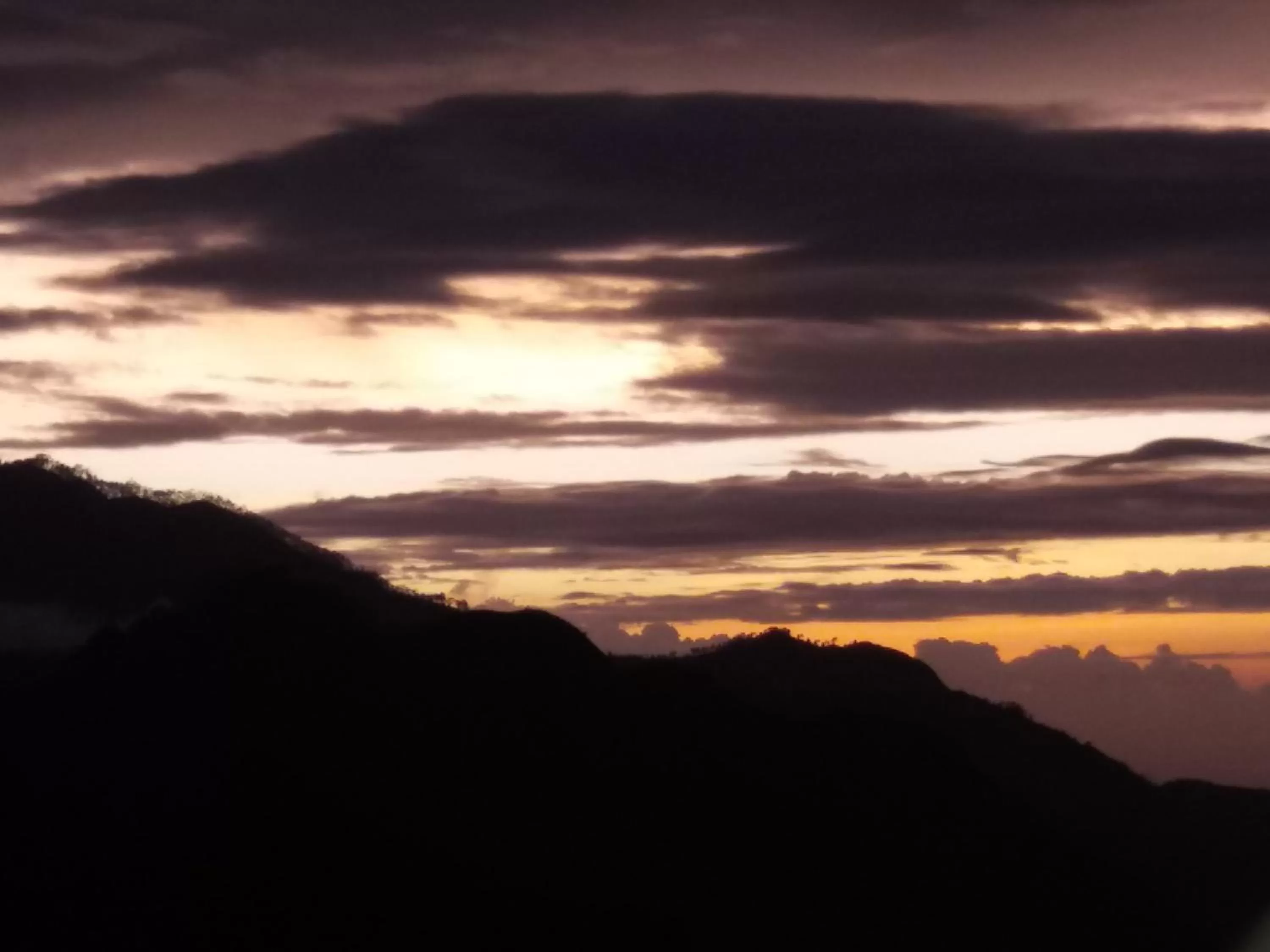 Sunrise/Sunset in Heavens Seven