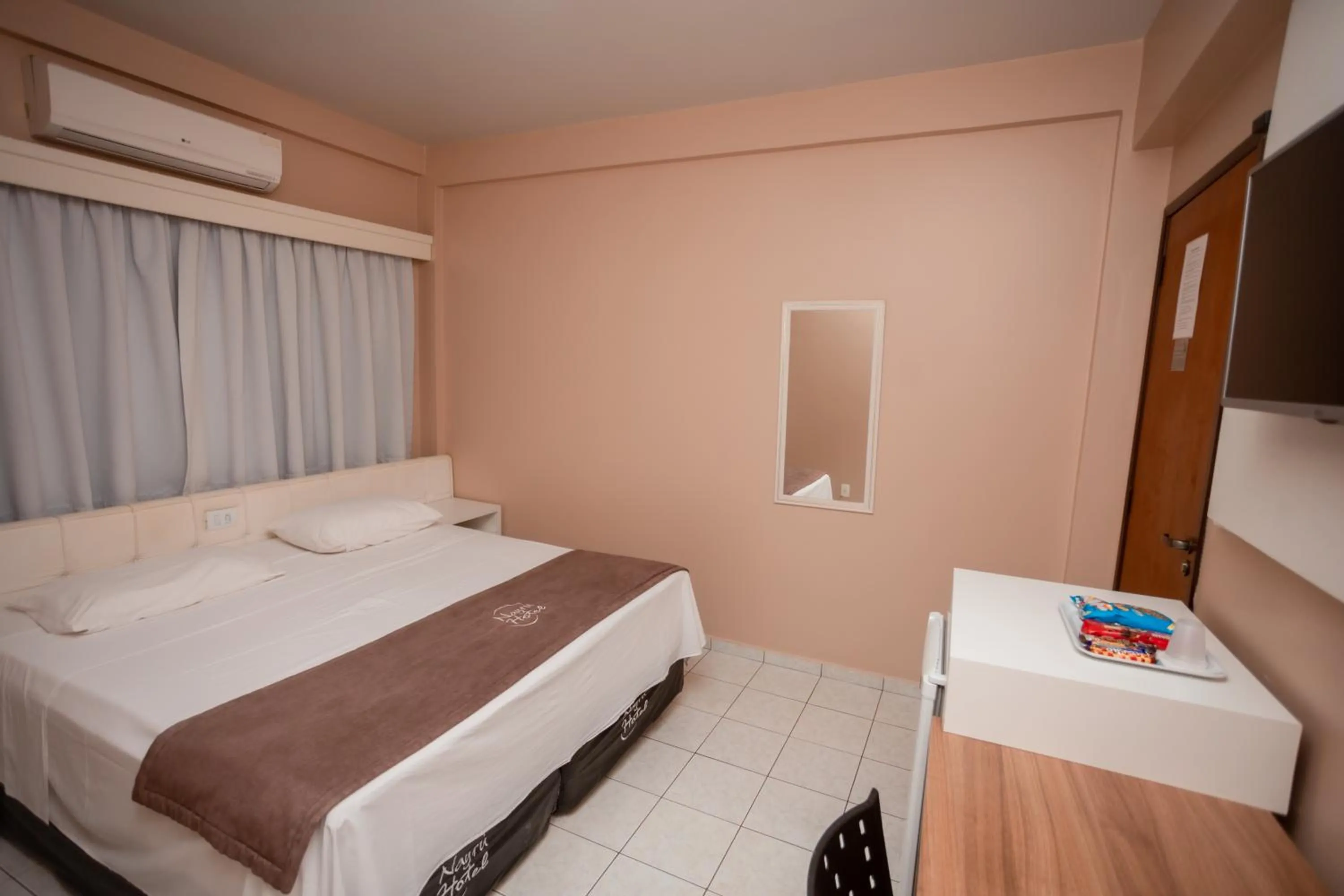 Standard Suite - single occupancy in Nayru Hotel