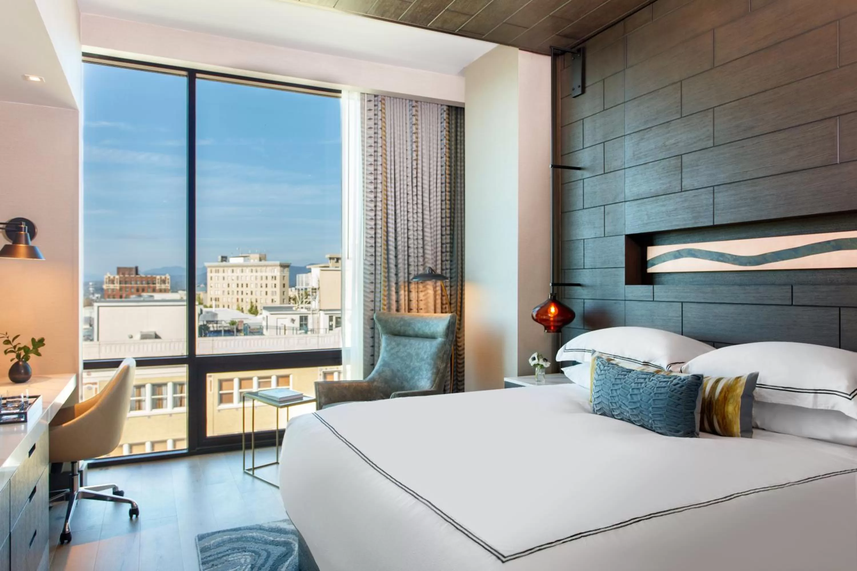 Photo of the whole room, Bed in Kimpton Hotel Arras by IHG