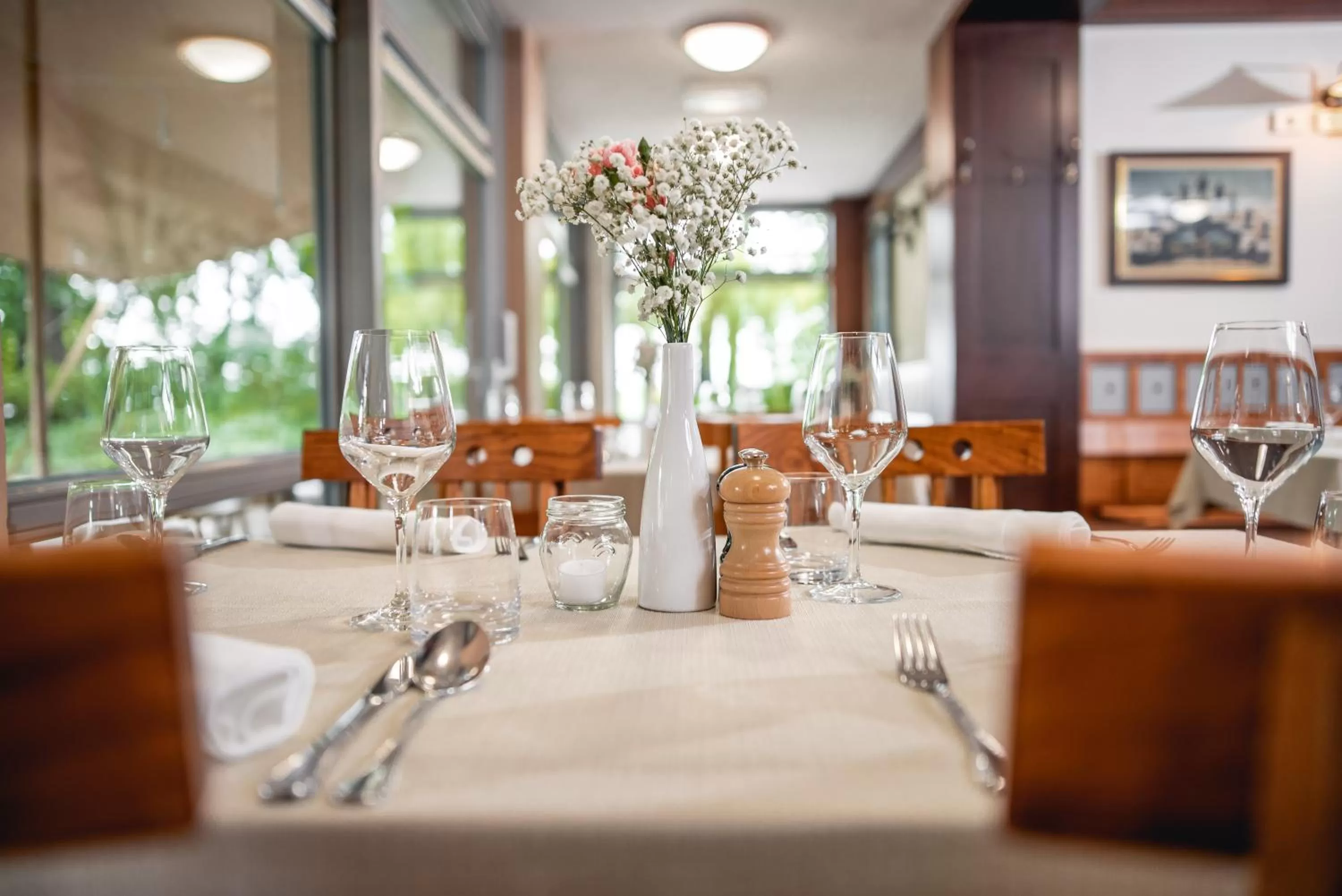 Restaurant/places to eat in Hotel Dvor Jezersek Brnik