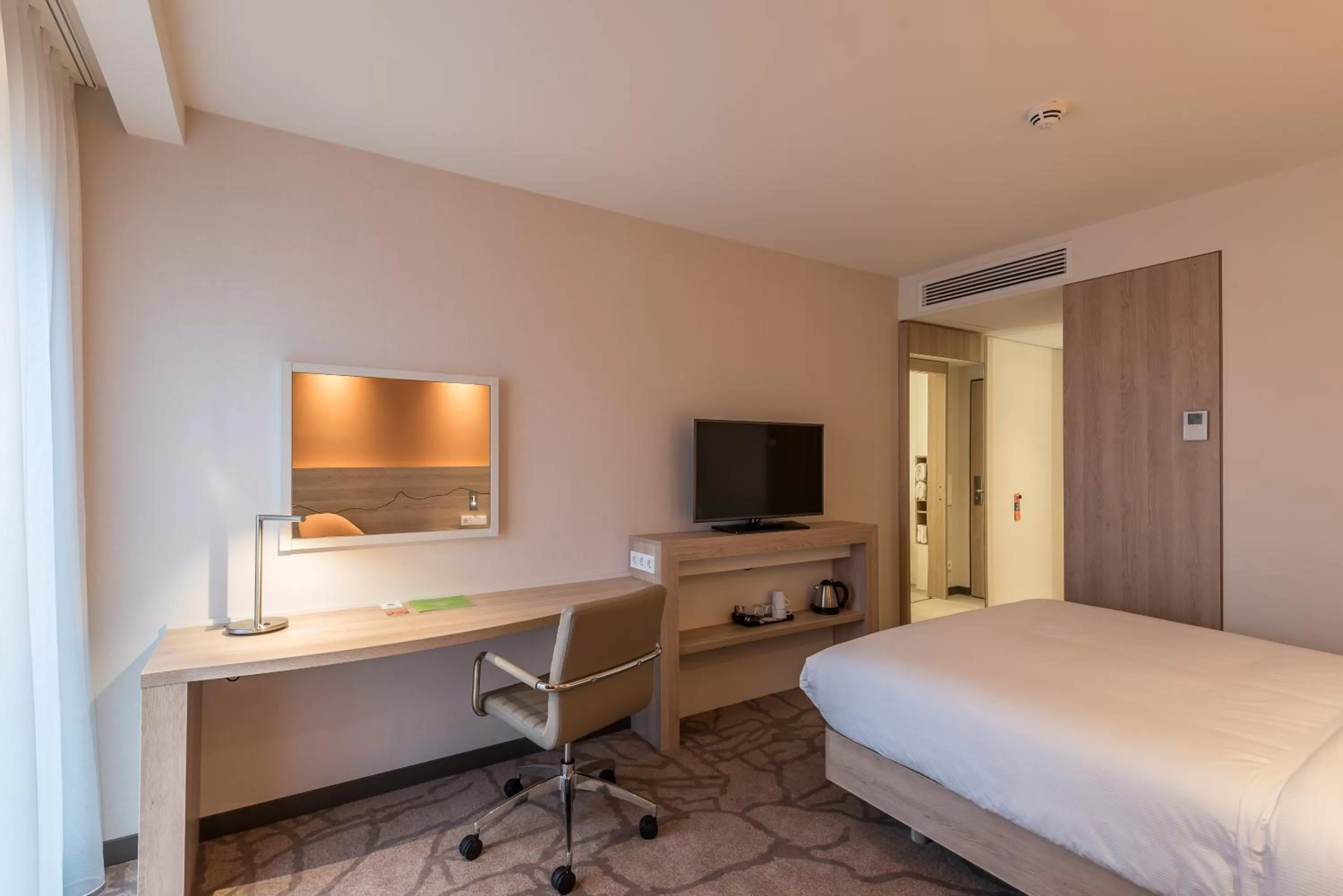 Bed in Hampton By Hilton Freiburg