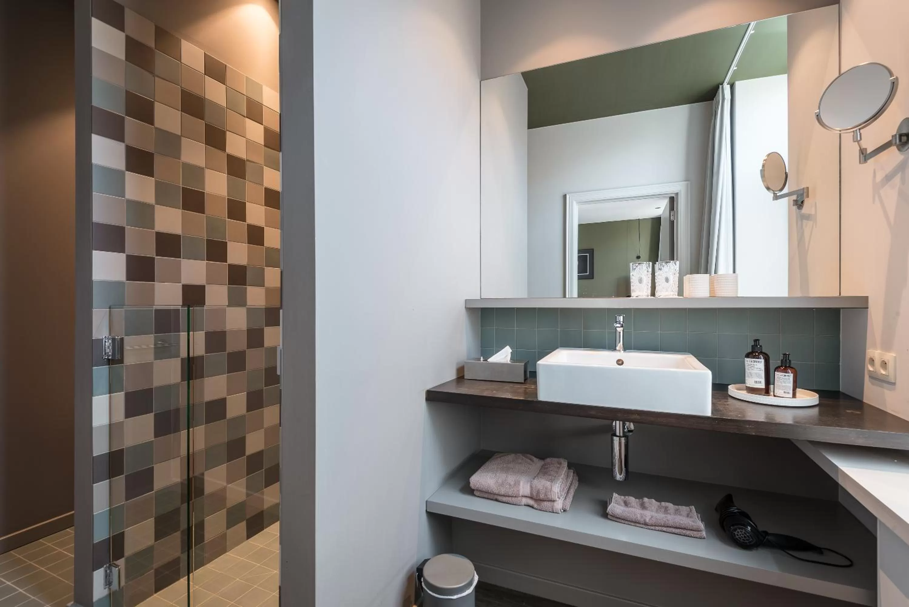 Bathroom in Zakske13 - Design Boutique B&B in Bruges city centre