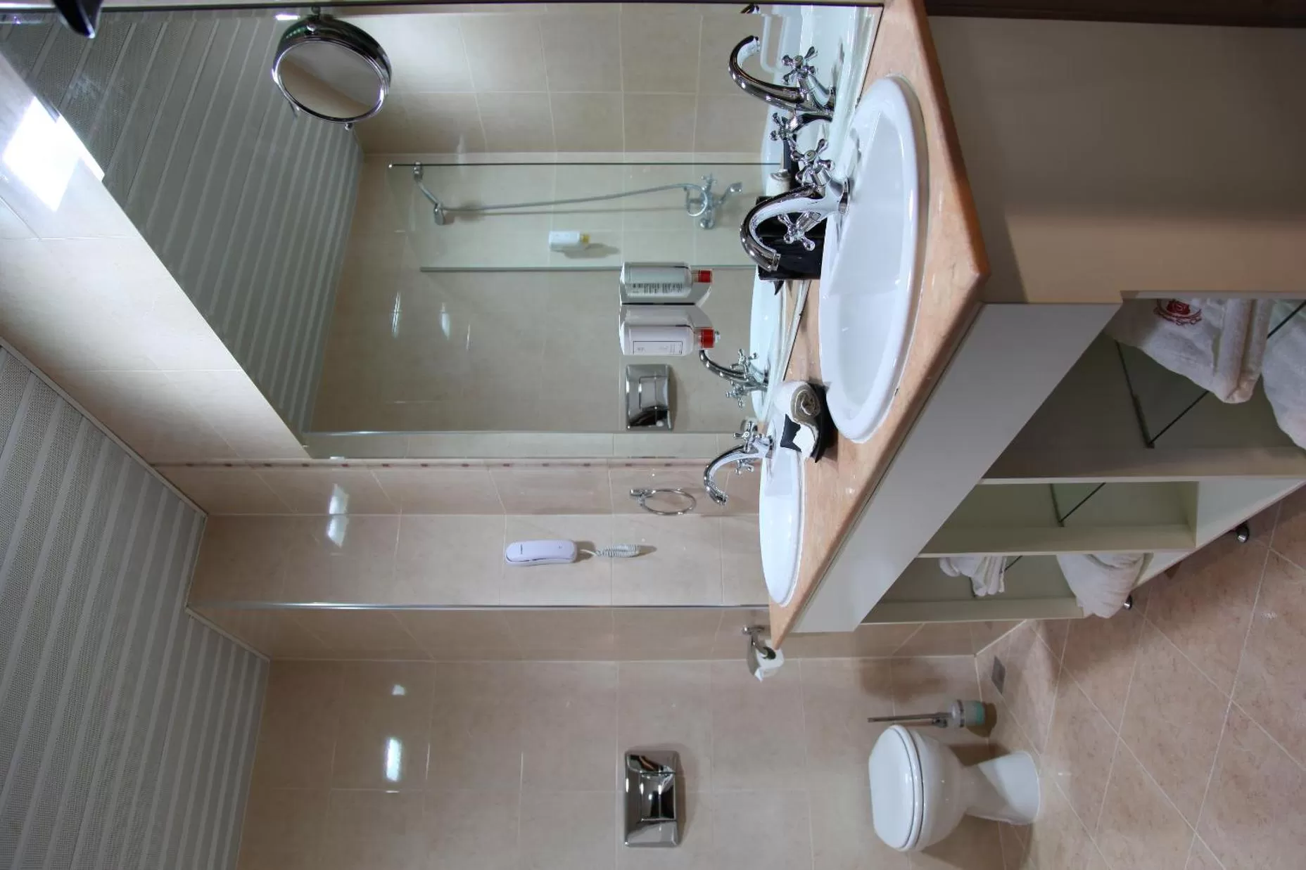 Bathroom in Strimon Garden Medical SPA Hotel