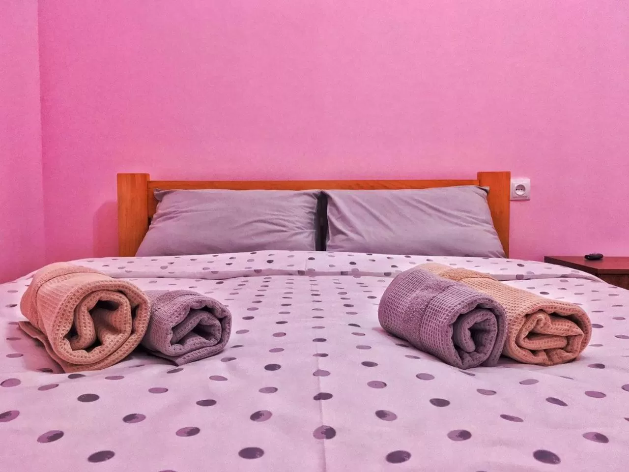 Decorative detail, Bed in Vercxli 24