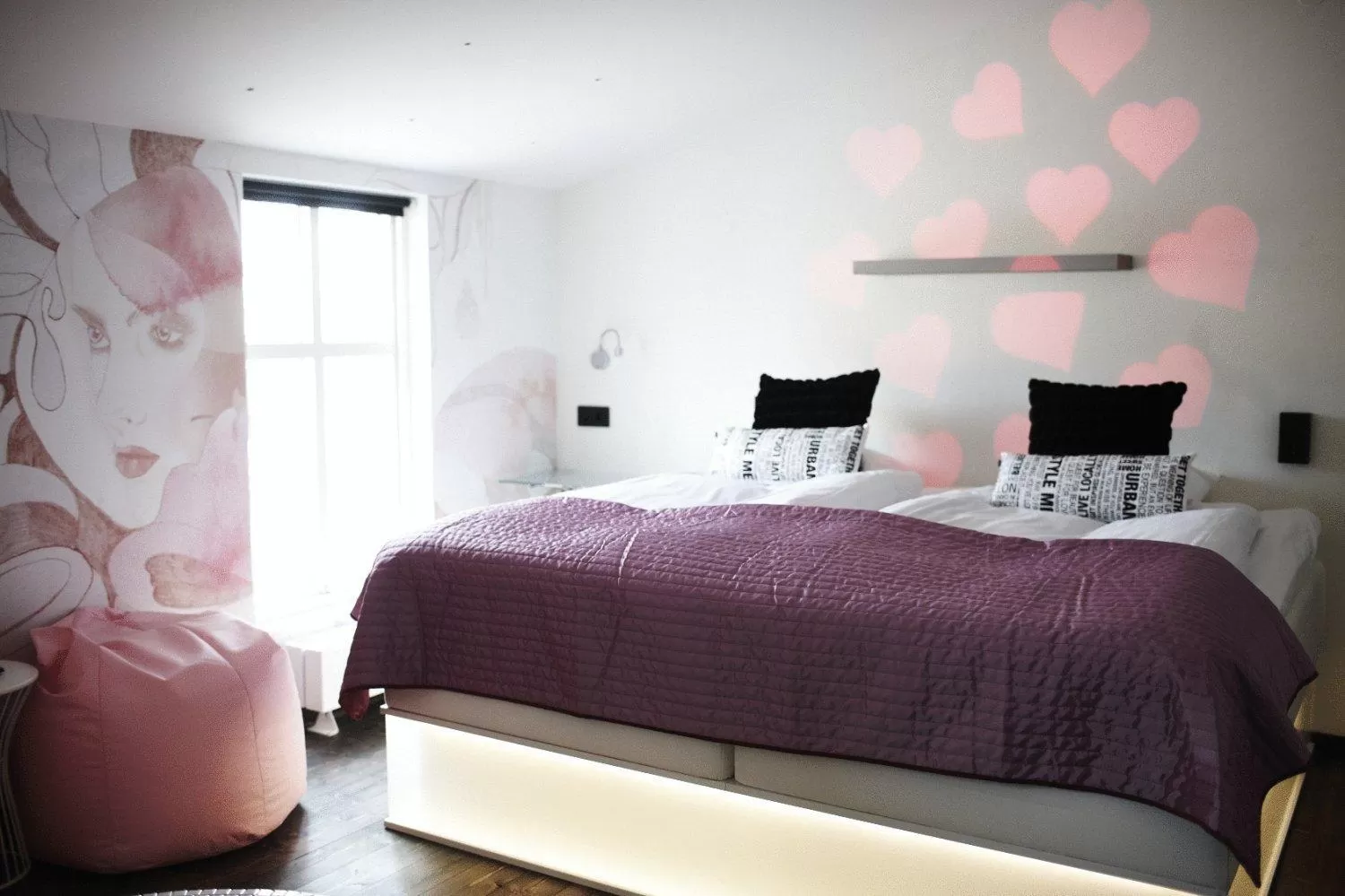 Bed in Huskvarna Stadshotell